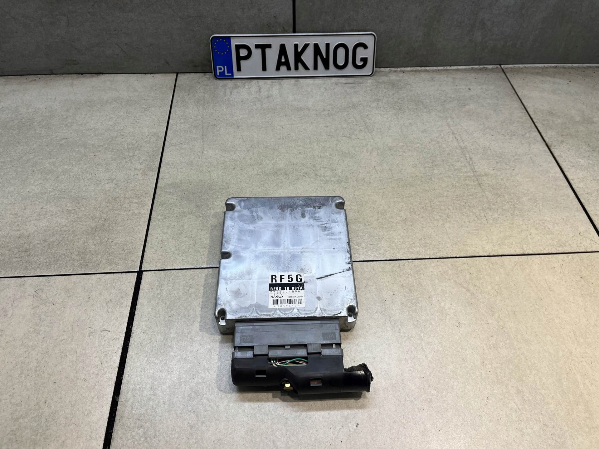 control unit computer of the engine MAZDA MPV 2.0 D 2758005961