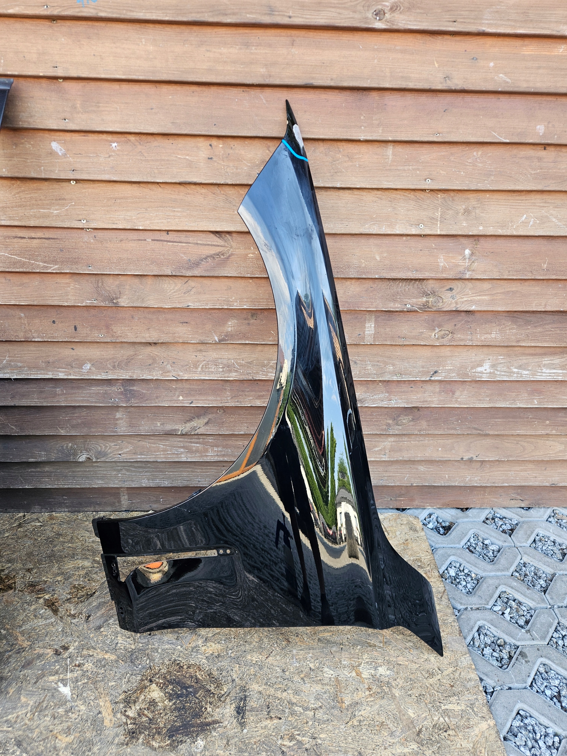 BŁOTNIK PRZEDNI LEWY BMW 7 G12 LCI LIFT