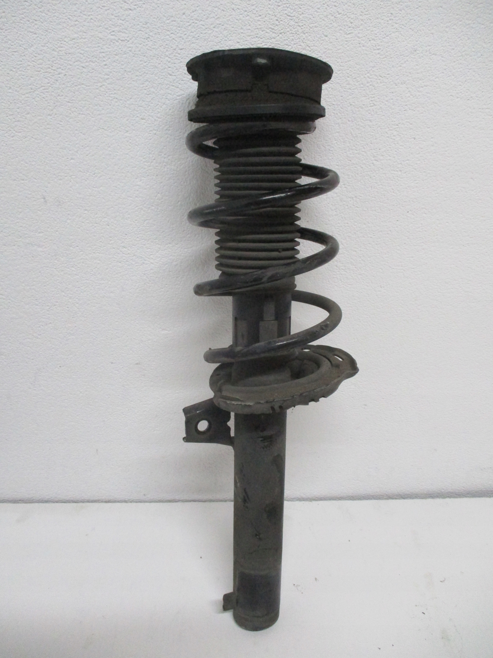 AMOR shock absorber SEAT ATECA 5Q3413032G right front