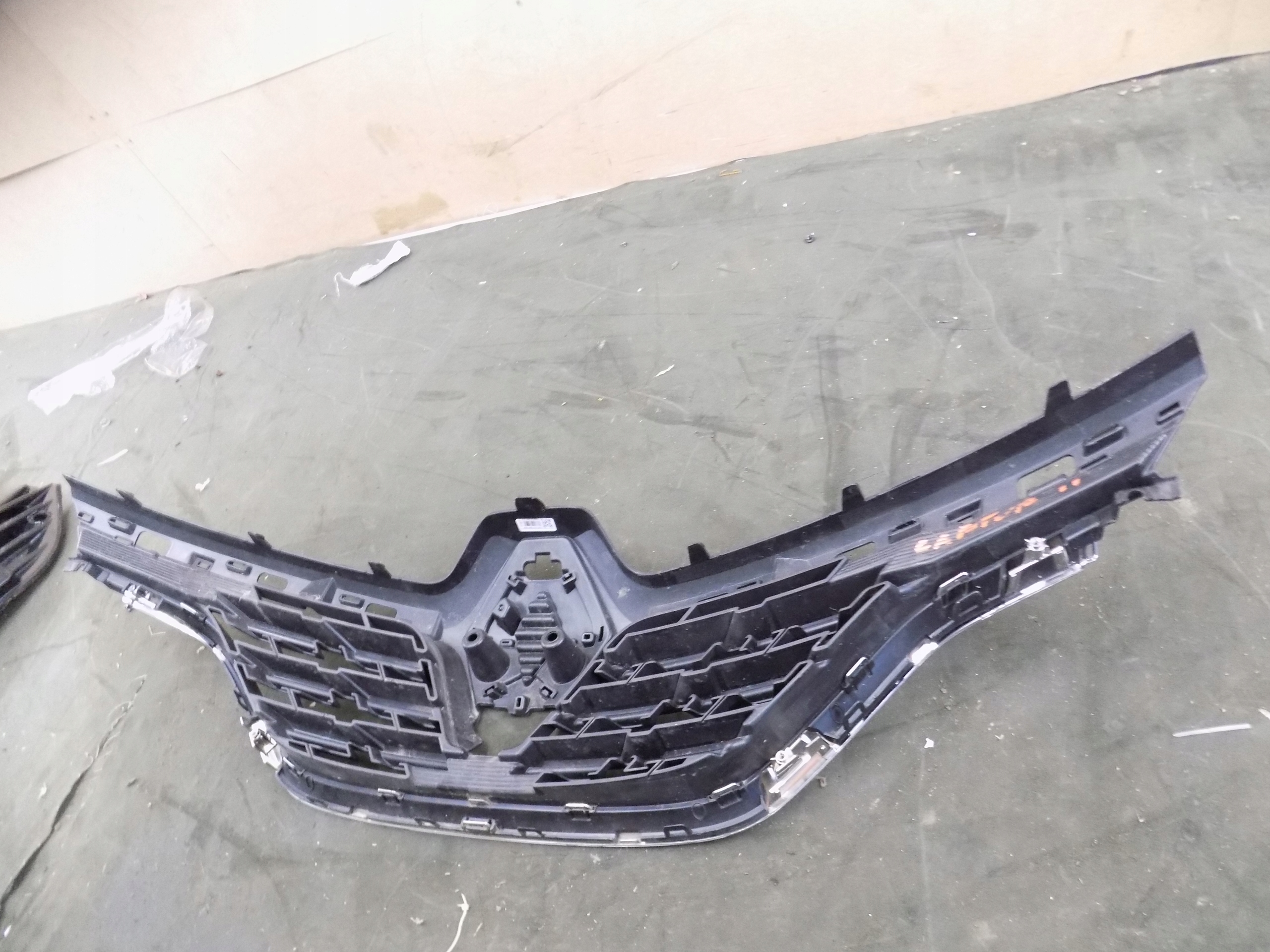 Renault Captur RJB Kühlergrill FRONTGRILL Kühlergitter 623105565R - Thumbnail 8