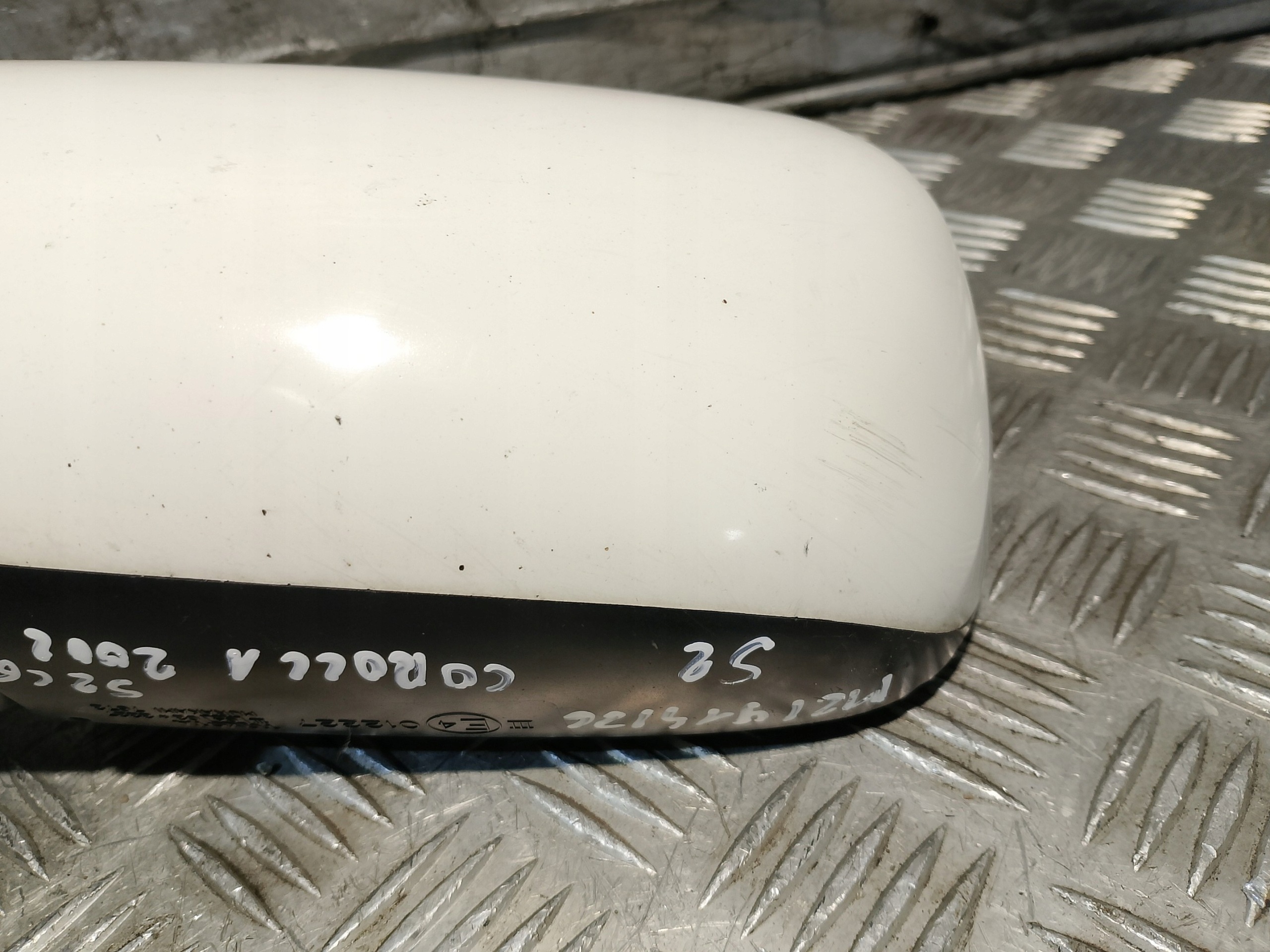 Spiegel links TOYOTA COROLLA 5 PIN