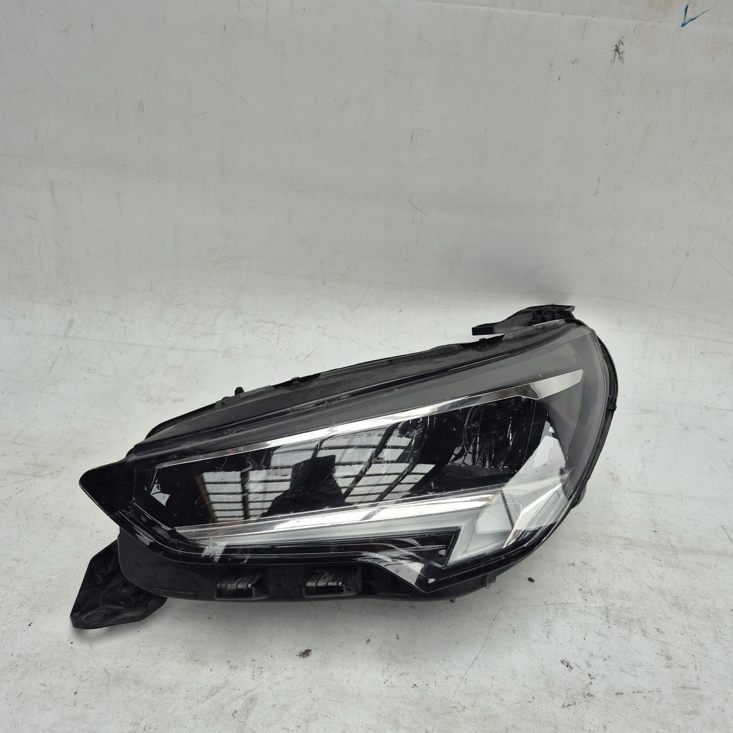 OPEL CORSA F 19- light left front front FULL LED 39162653 9829522780