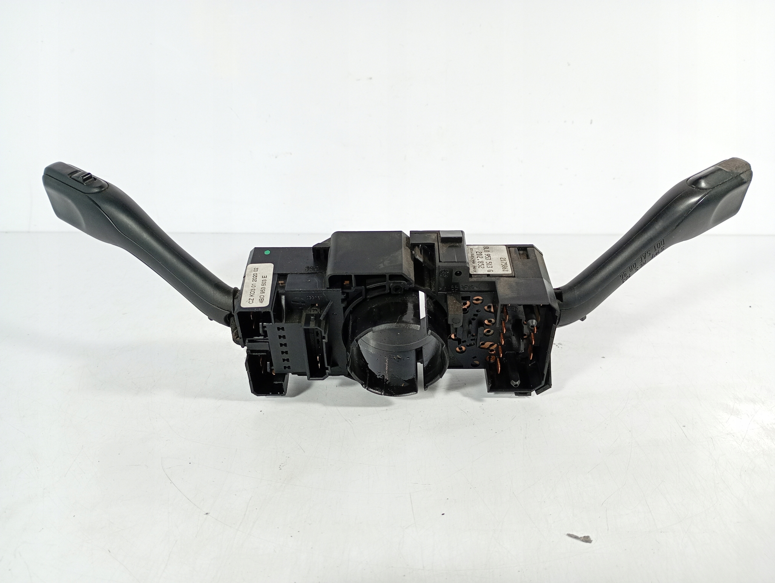 VW New Beetle 97-10 switch steering wheel levers and controls OE 8L0953513G