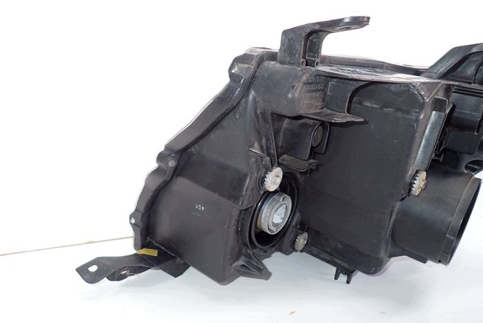 MITSUBISHI PAJERO IV XENON 07-15 reflektor right light right