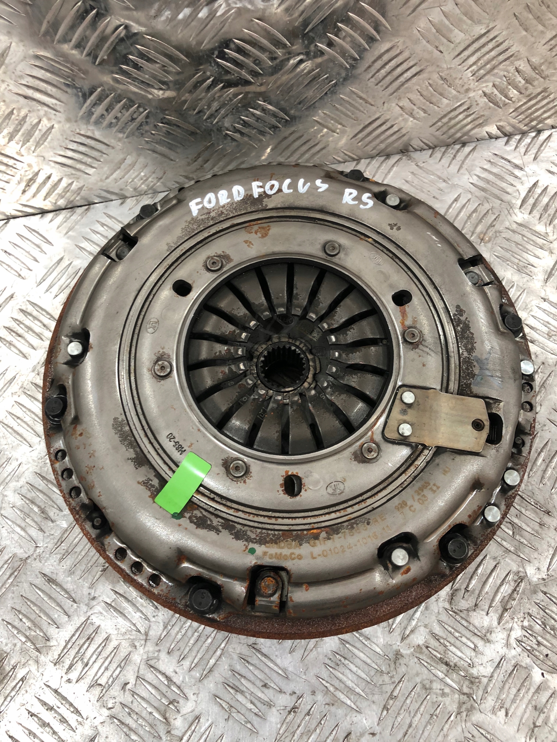 SPRZEGLO KOLO DWUMASOWE FORD FOCUS RS MK3