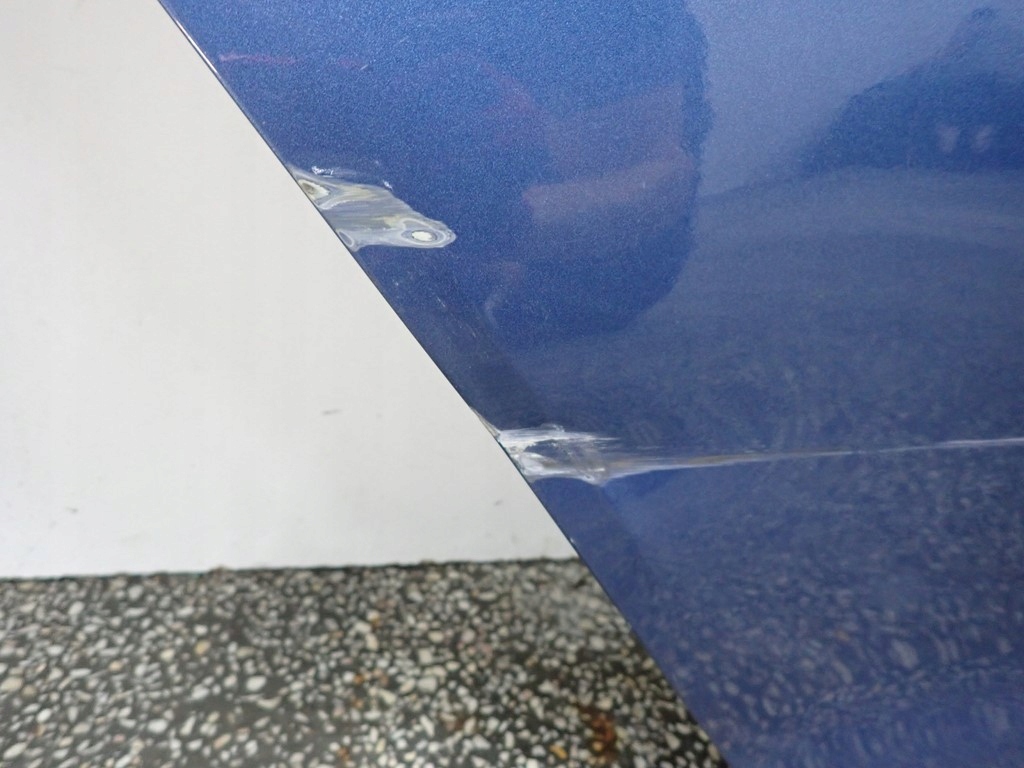 DRZWI PRAWY TYŁ TYLNE KOMPLETNE VW GOLF VII HB 14R Strona zabudowy tył - prawa