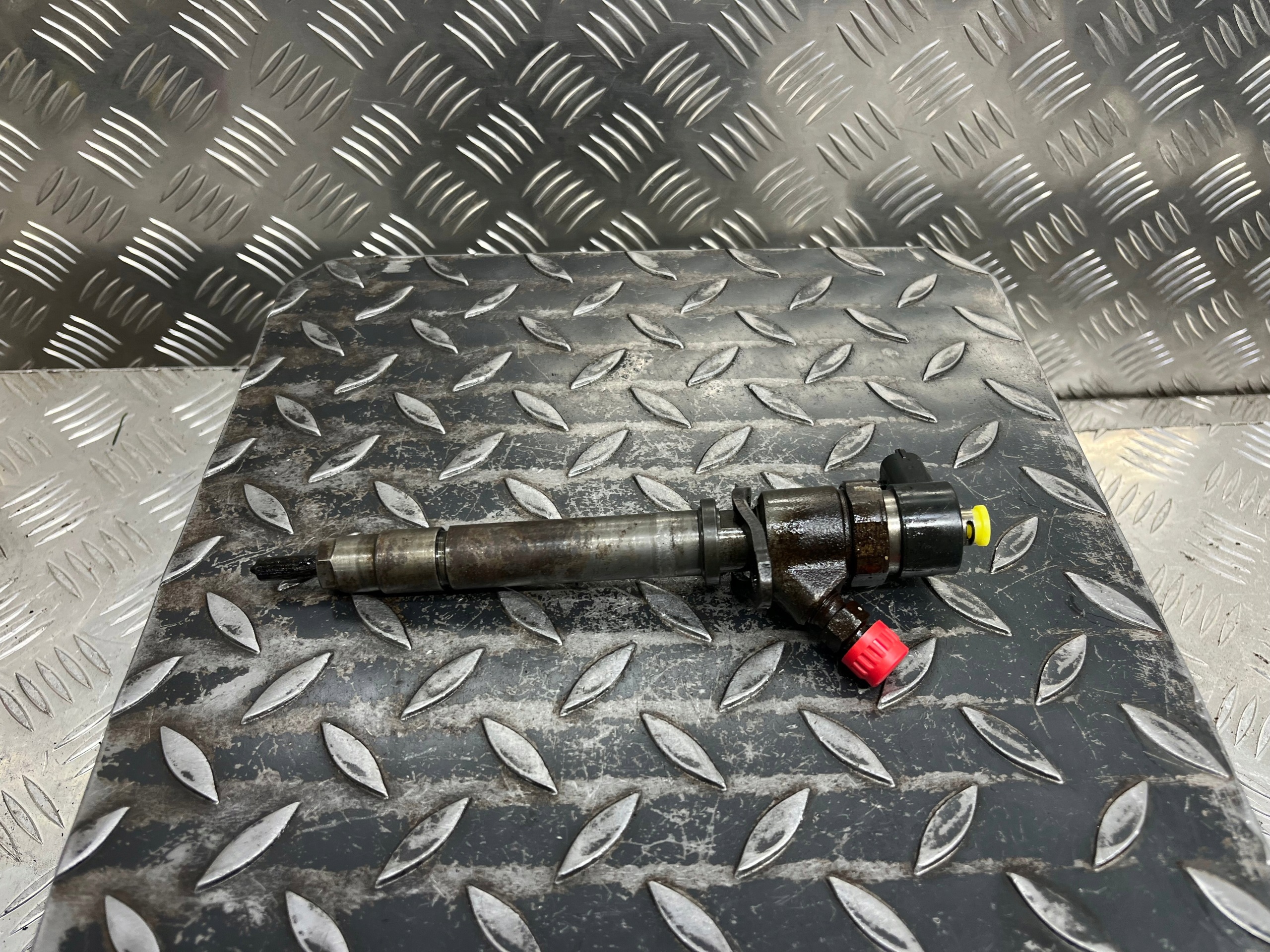 nozzle injector VOLVO XC90 0445110078