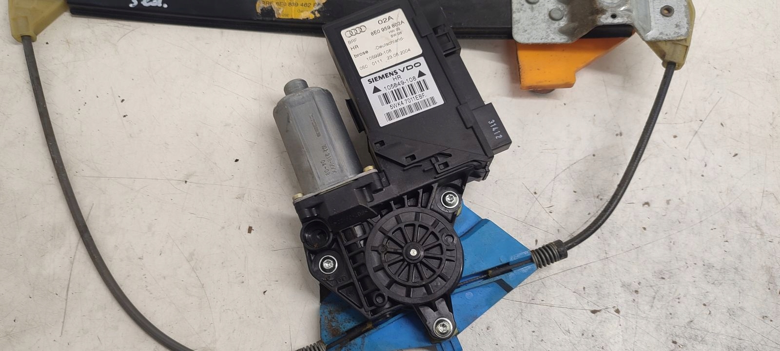 Mécanisme essuie glaces Droite Arrière Mécanisme Audi A4 B6 Berline 2,0 FSI