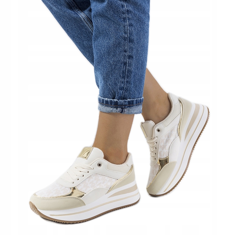 

Beżowe sneakersy Farnese r.38