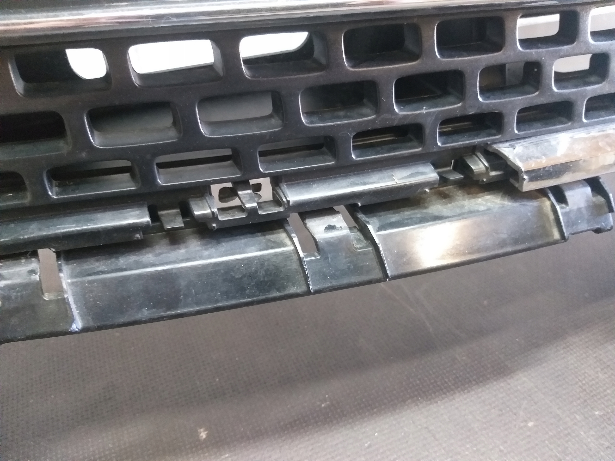 FRONT PREKLADGRILL SUZUKI IGNIS 16- GRID GRID 72112-62R0
