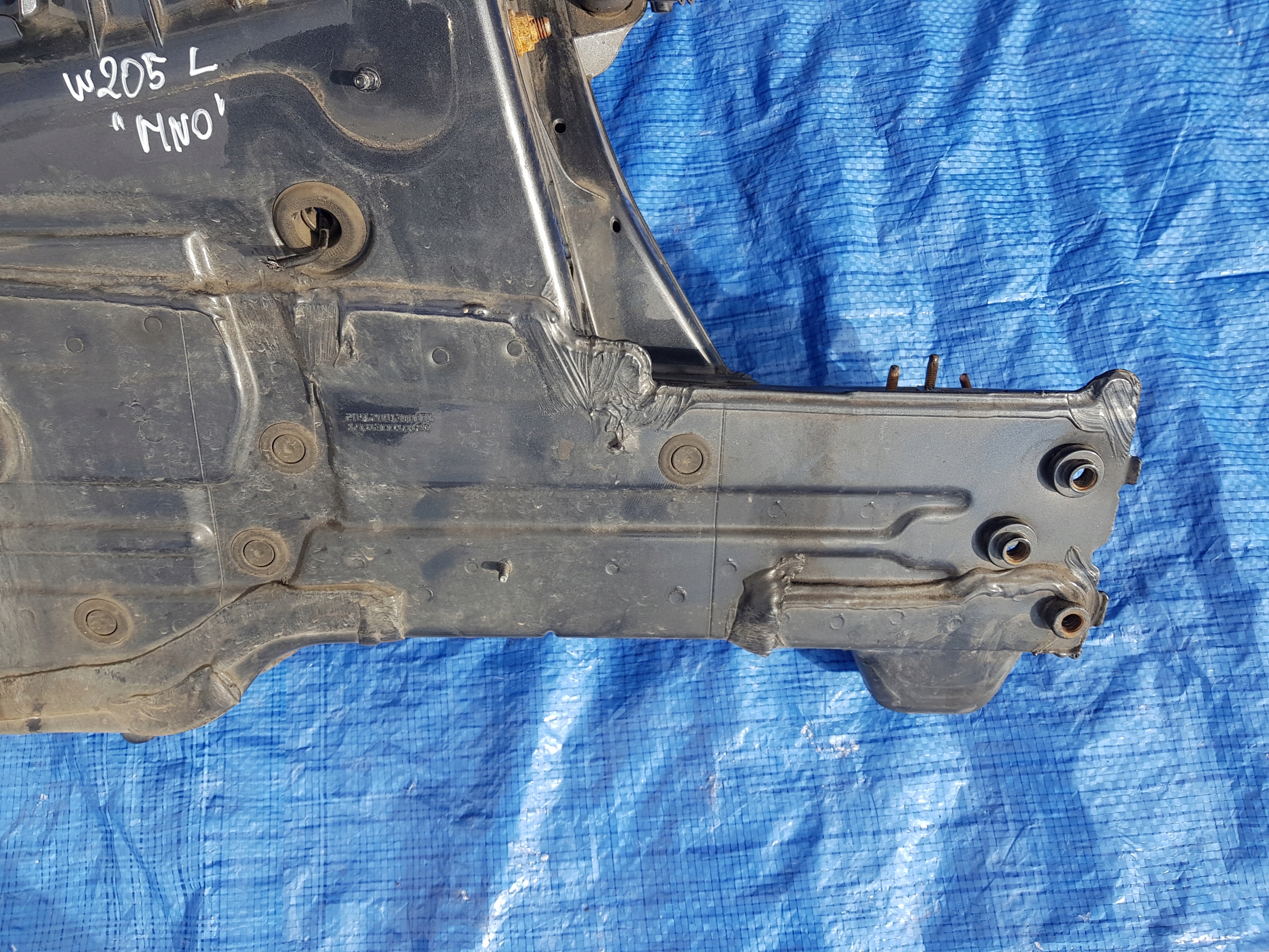 MERCEDES W205 placement front body quarter front left