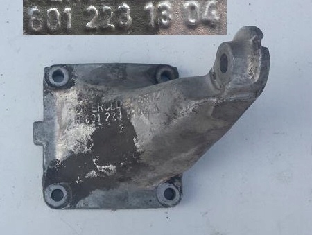 ŁAPA SILNIKA MERCEDES 124 W124 6012231304