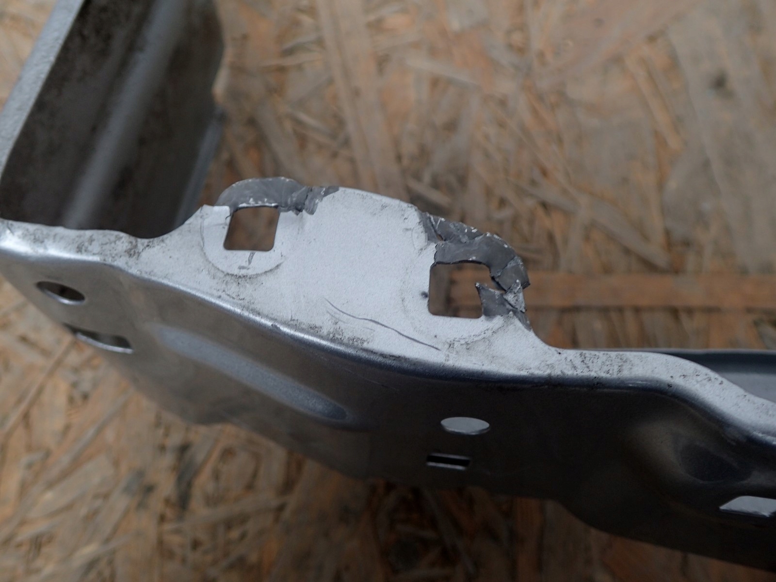 fender left front front DACIA DUSTER 2 II 2017
