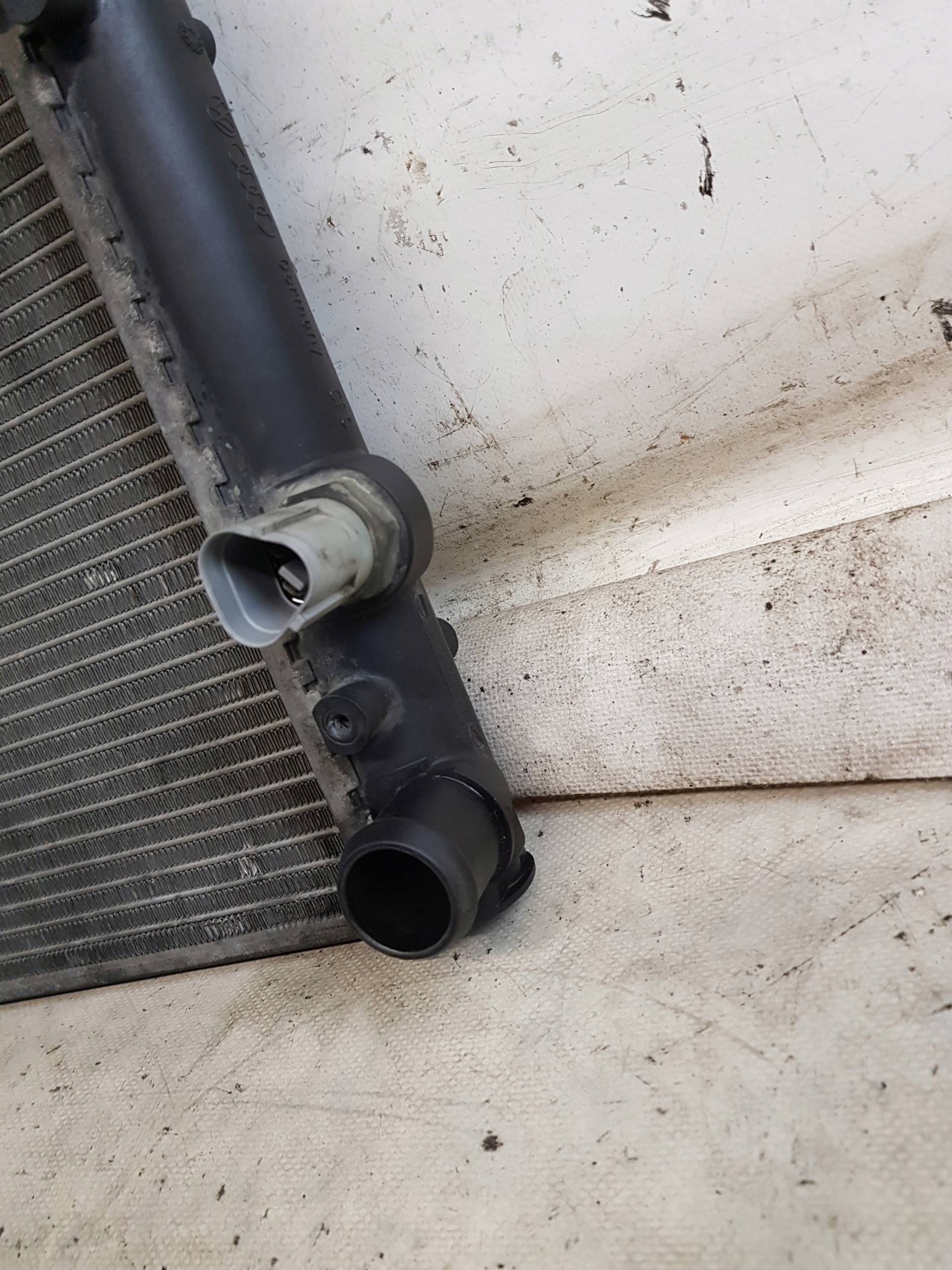 water cooler VW POLO III 1.4D 6N0121253AC