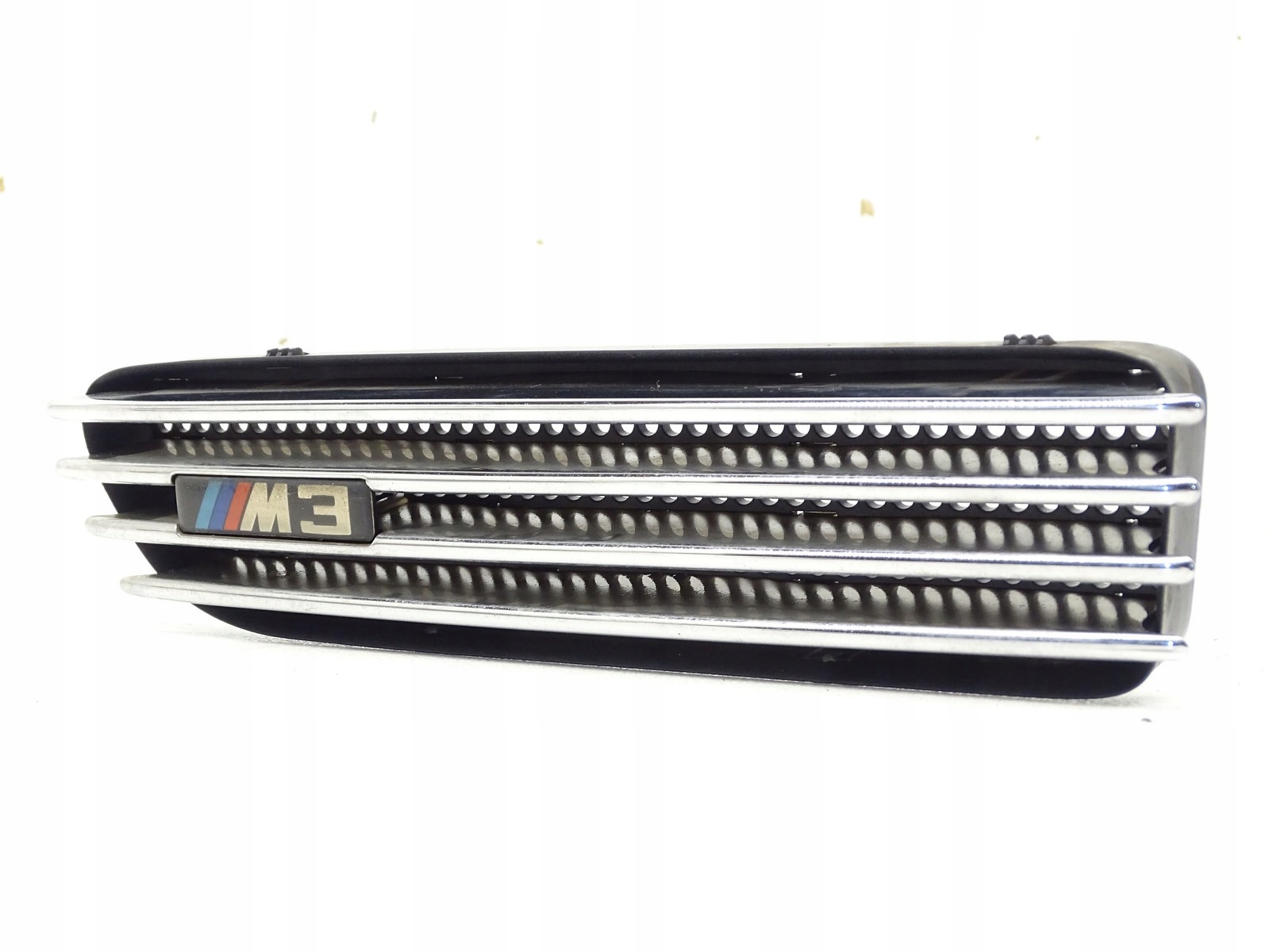 griglia parafango sinistra BMW 3 E46 2694607