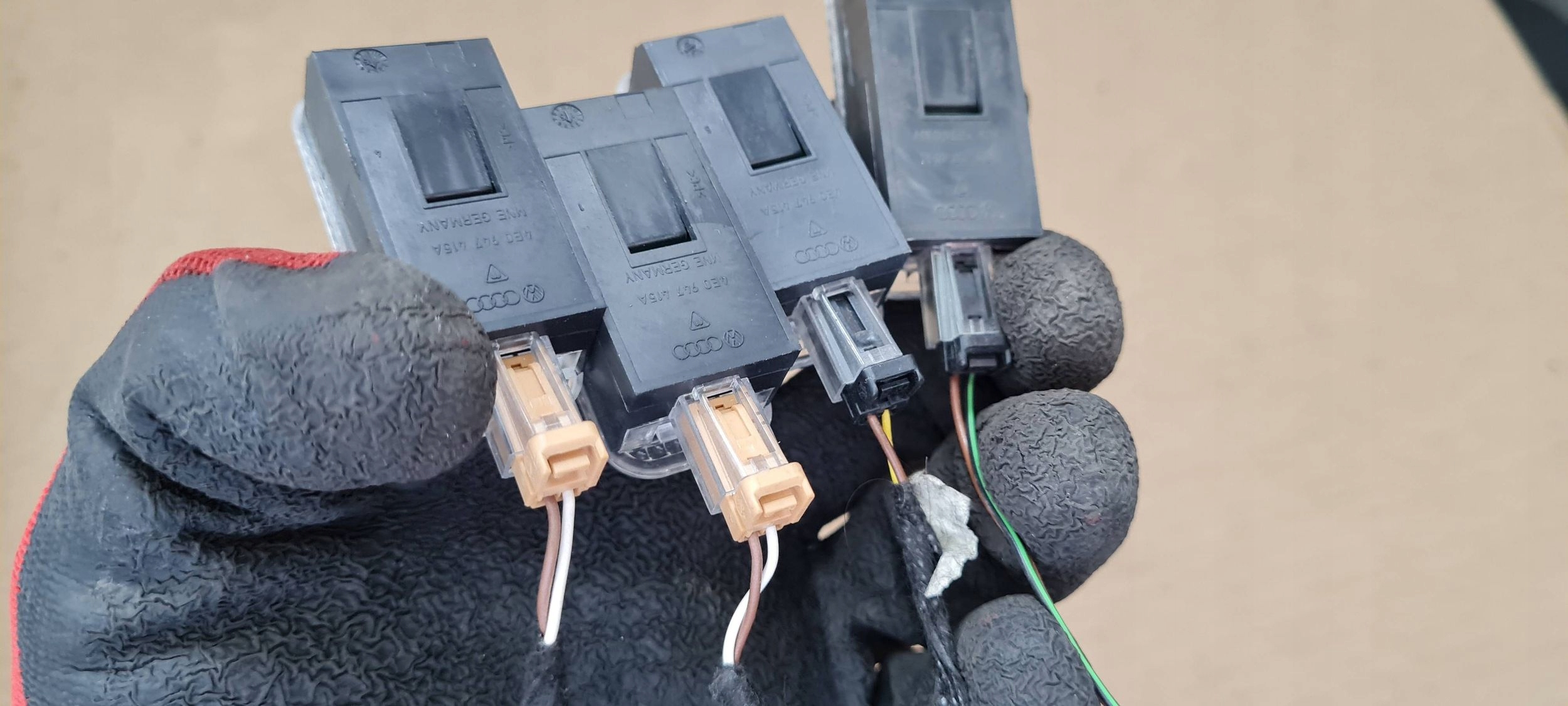 A4 B9 Dioden LED Tür KOSTKA A4 B7 B8 B9 A5 A6 C7 Q7 A5 A7 4X 4E0947415A