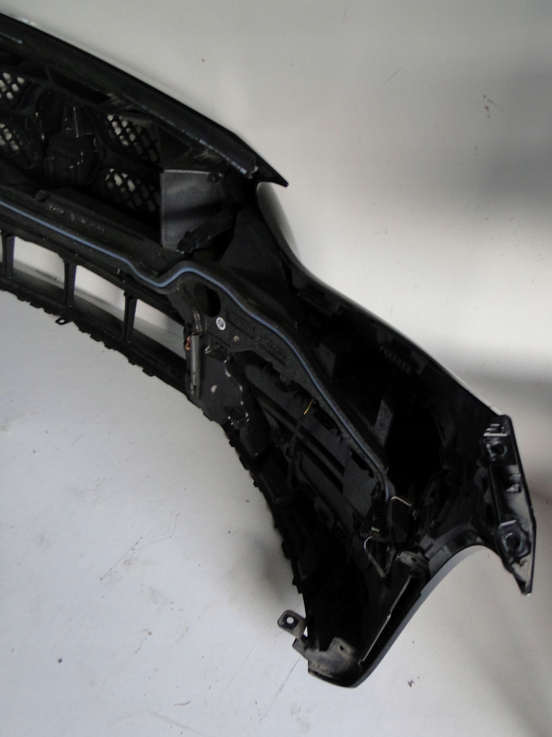 B93b76d94d4a8b595fda0b427585