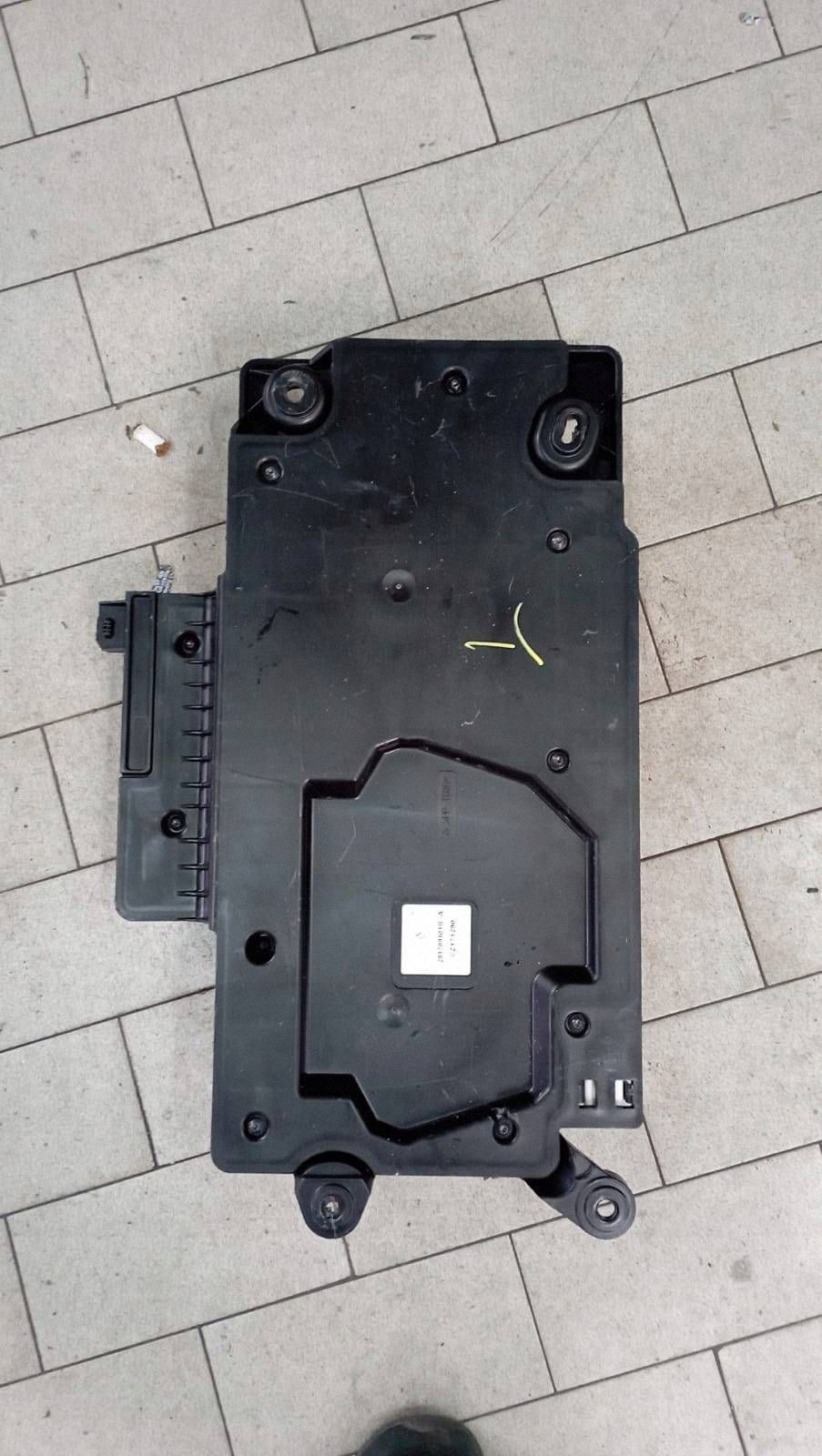 speaker SUBWOOFER TWINGO III LIFT Z.E 281709101R