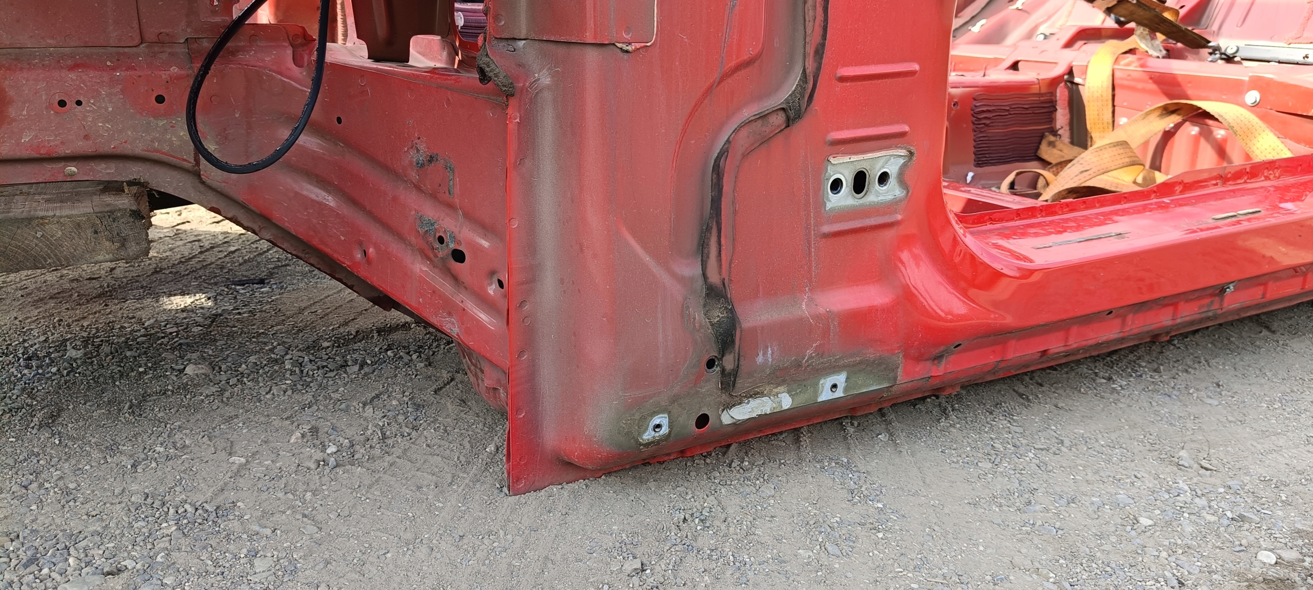 quarter quarter placement left left front Ford Mustang 2010-2014