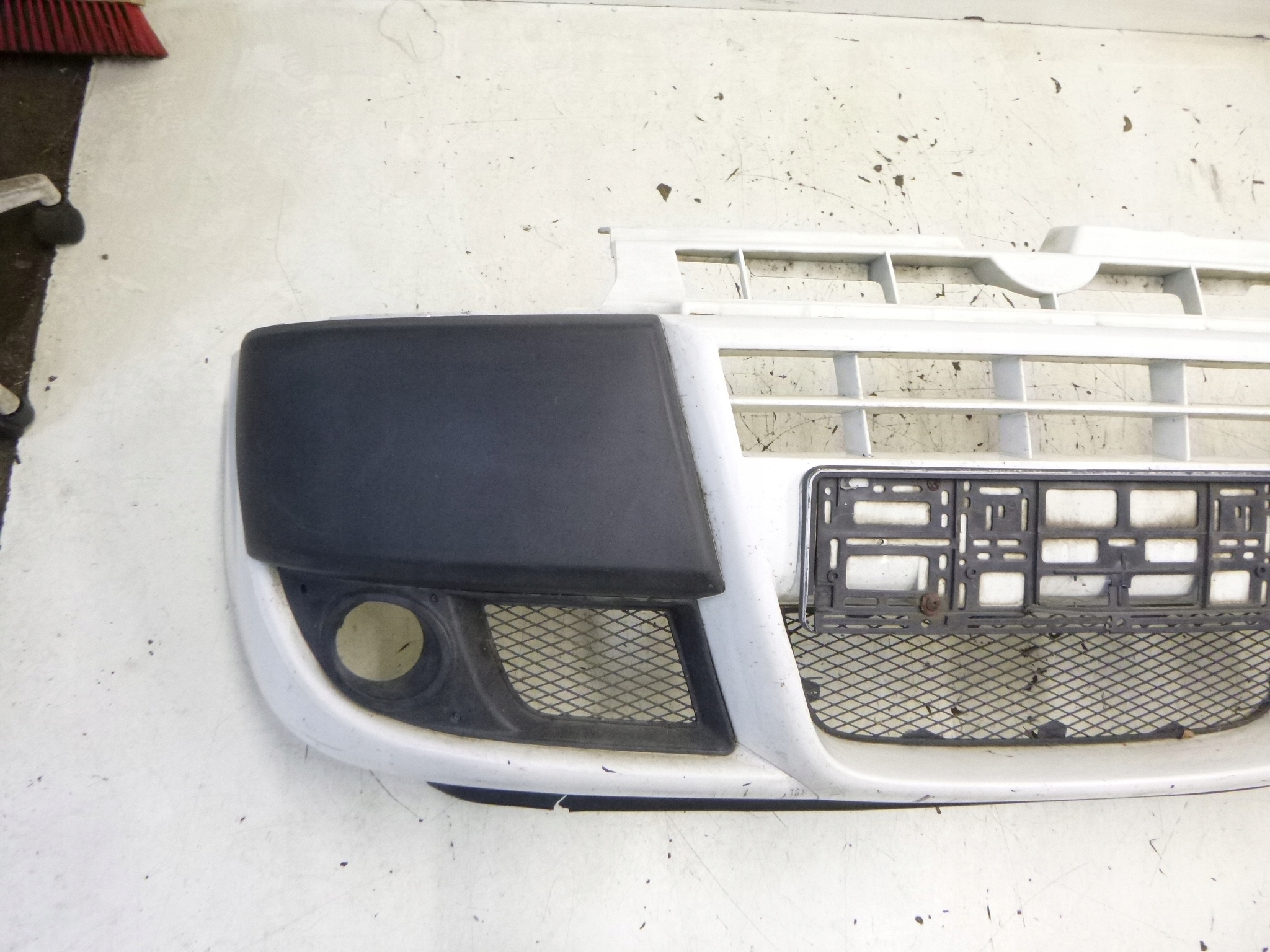 FRONTSTOSSSTANGE FIAT DOBLO LIFT MAXI 249 2008R