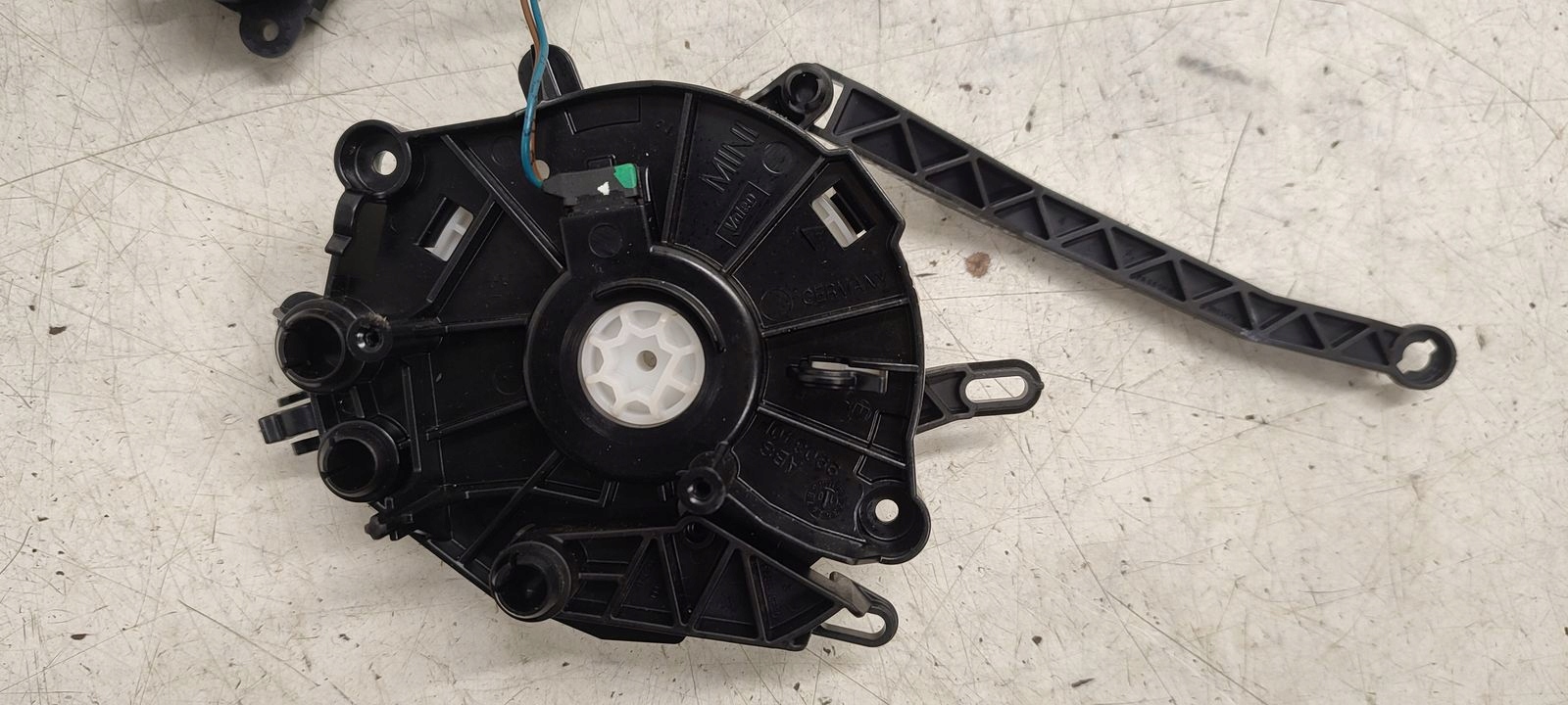 Micro moteur Mécanisme Bouches buses Bloc de chauffage complet Mini R56 R57 Cabrio One 1,6