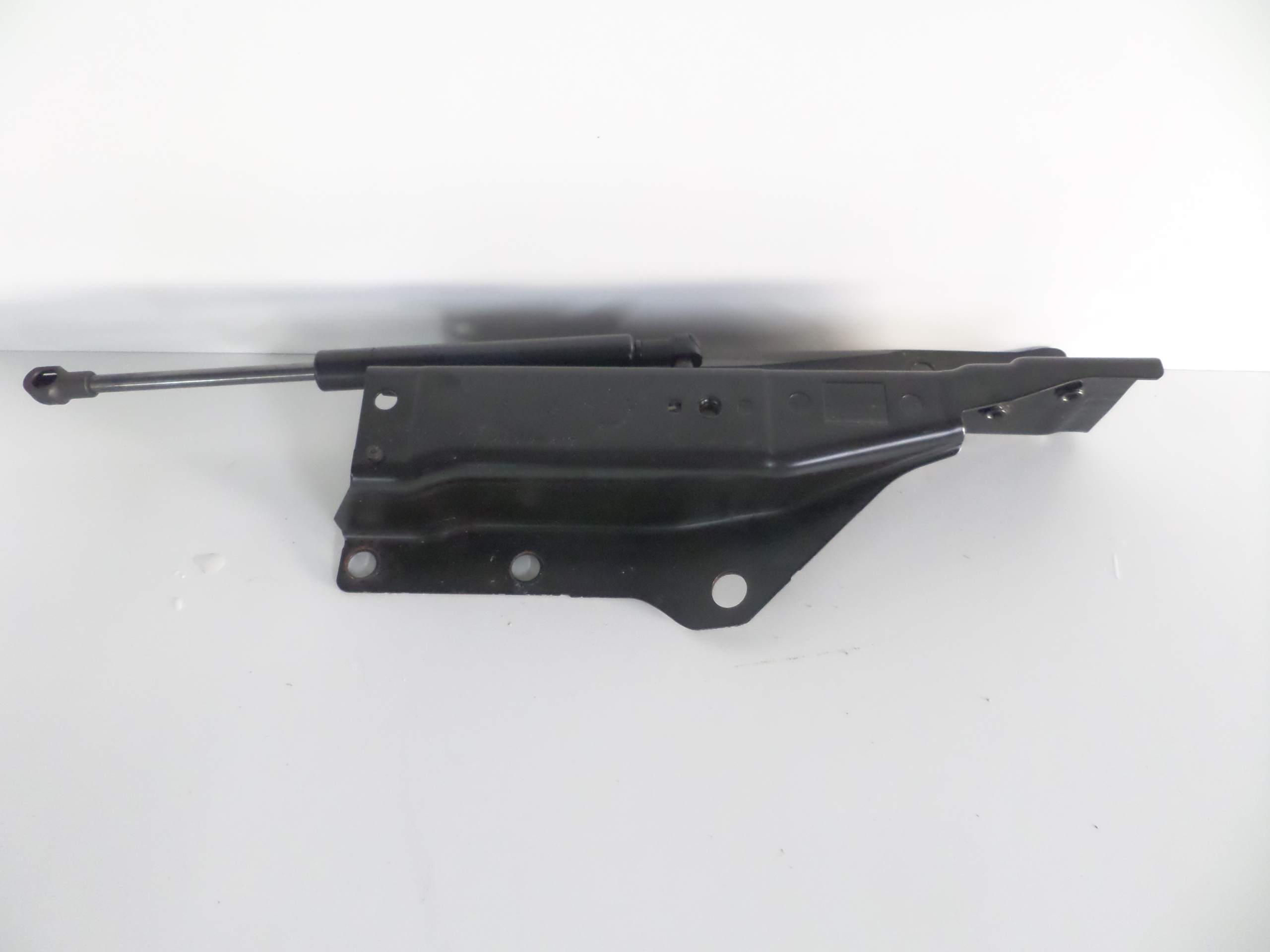 pillar boot rear part right MERCEDES W211 KOMB
