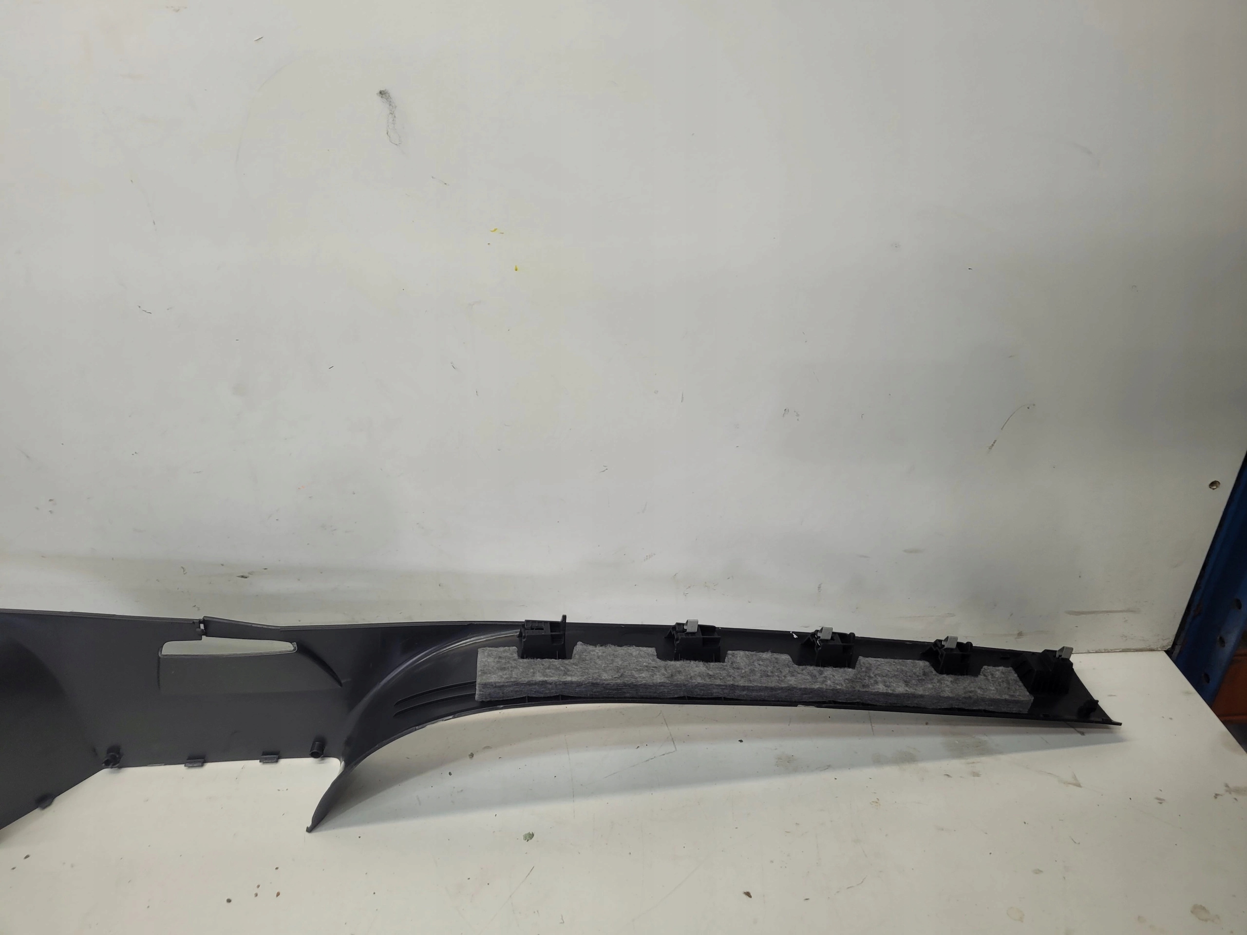 moulding threshold inner right AUDI Q7 4M 4M0853370C