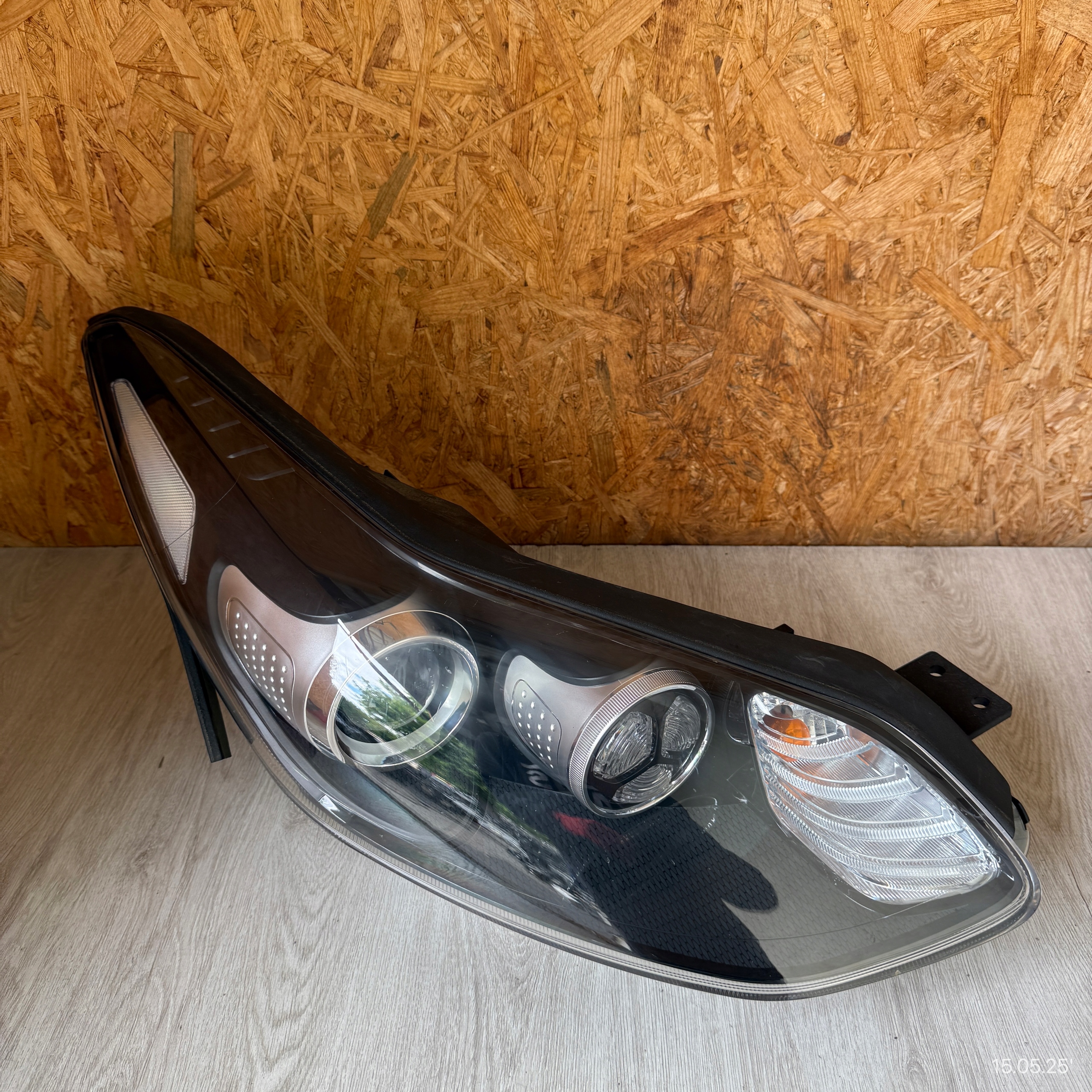 light front right KIA SPORTAGE IV LED 92102-F1010