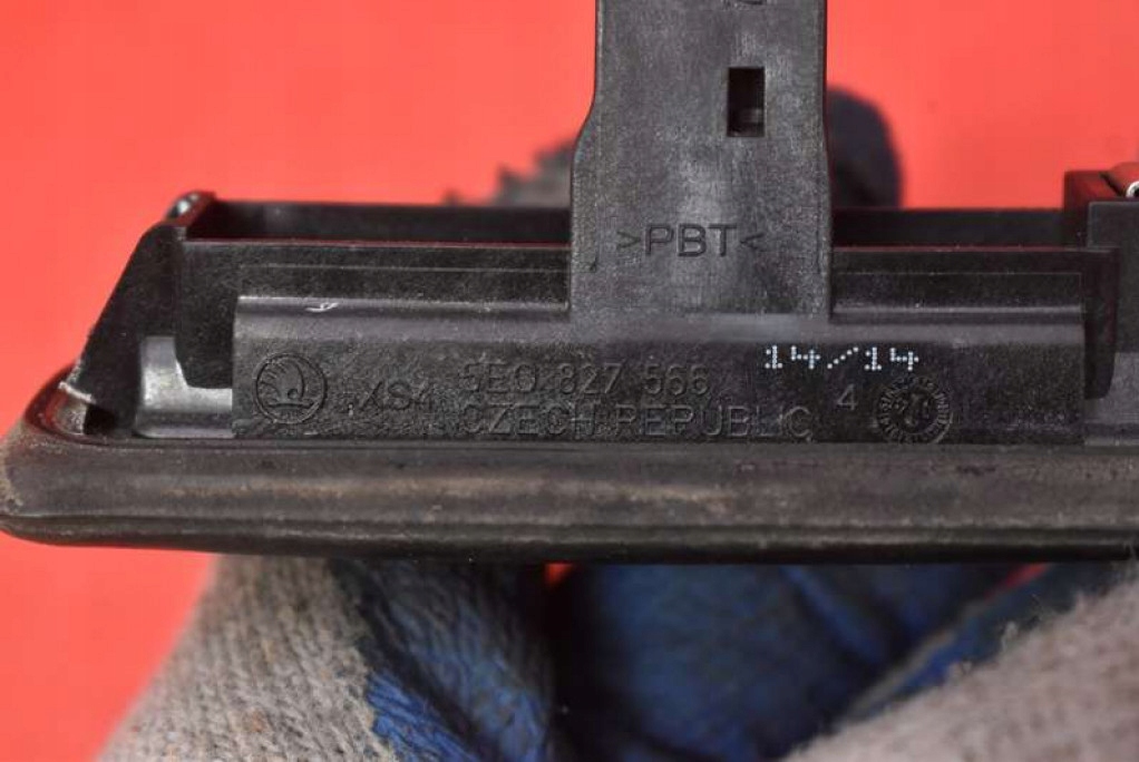 handle button bonnet rear part 5E0827566 SKODA FABIA 2 II KOMBI 10-14