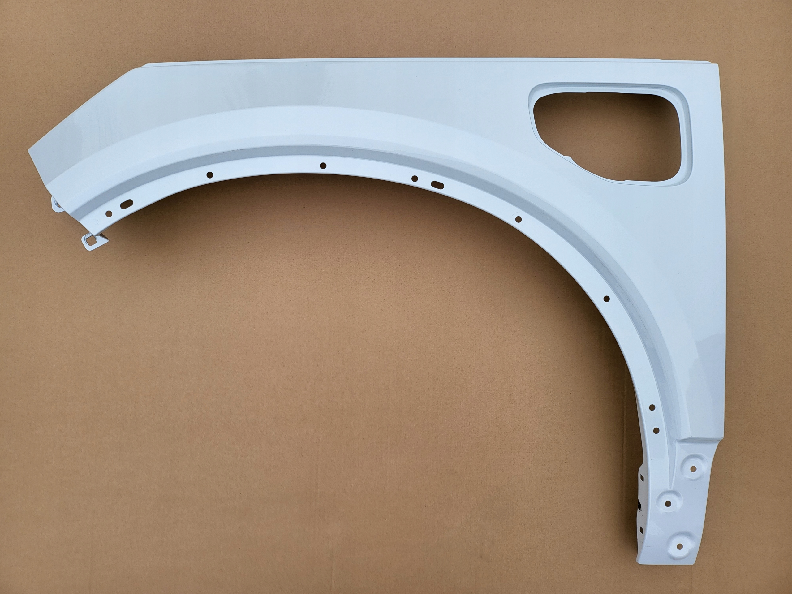 sinistra parafango VOLVO XC40 spoiler-IN HYBRID colore 707