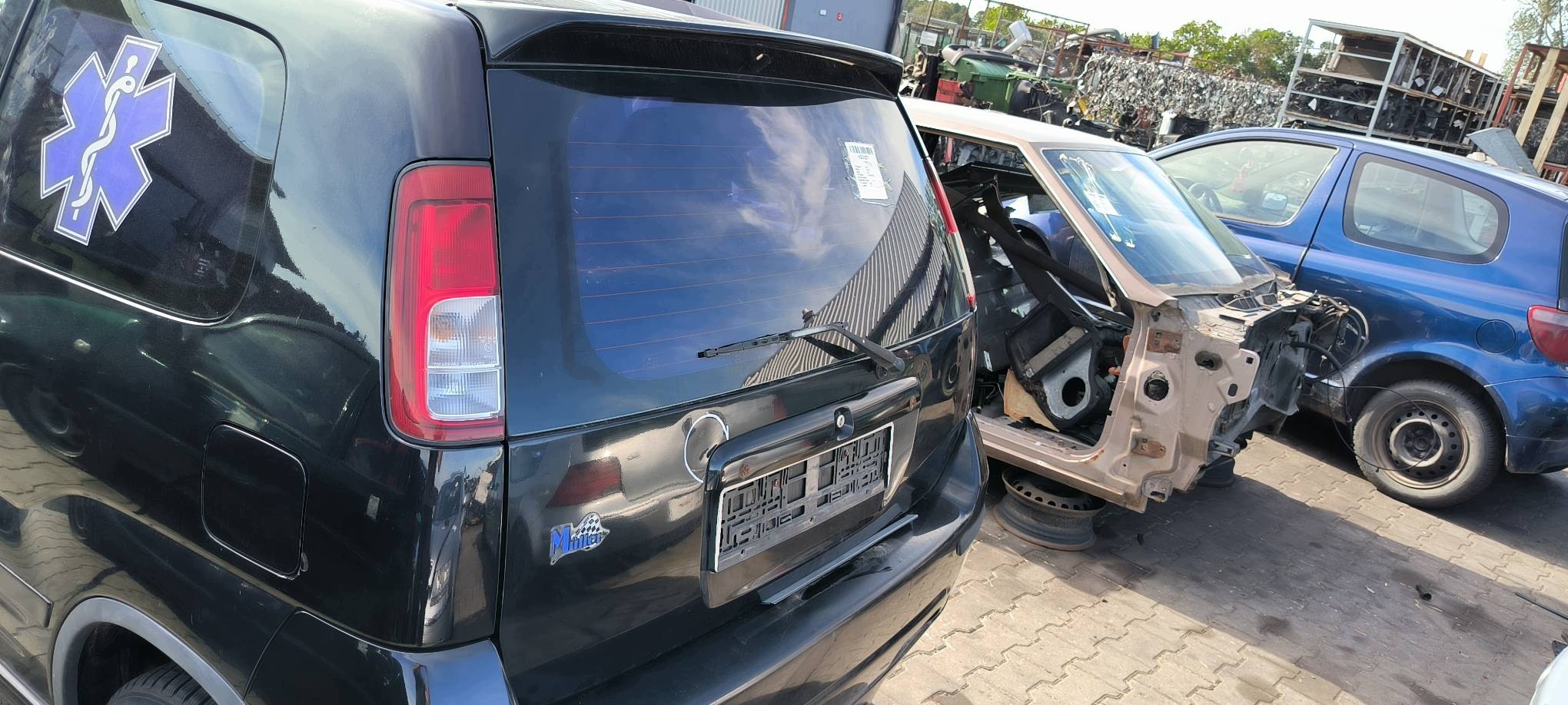 trunk door boot Z5J SUZUKI IGNIS and 3D
