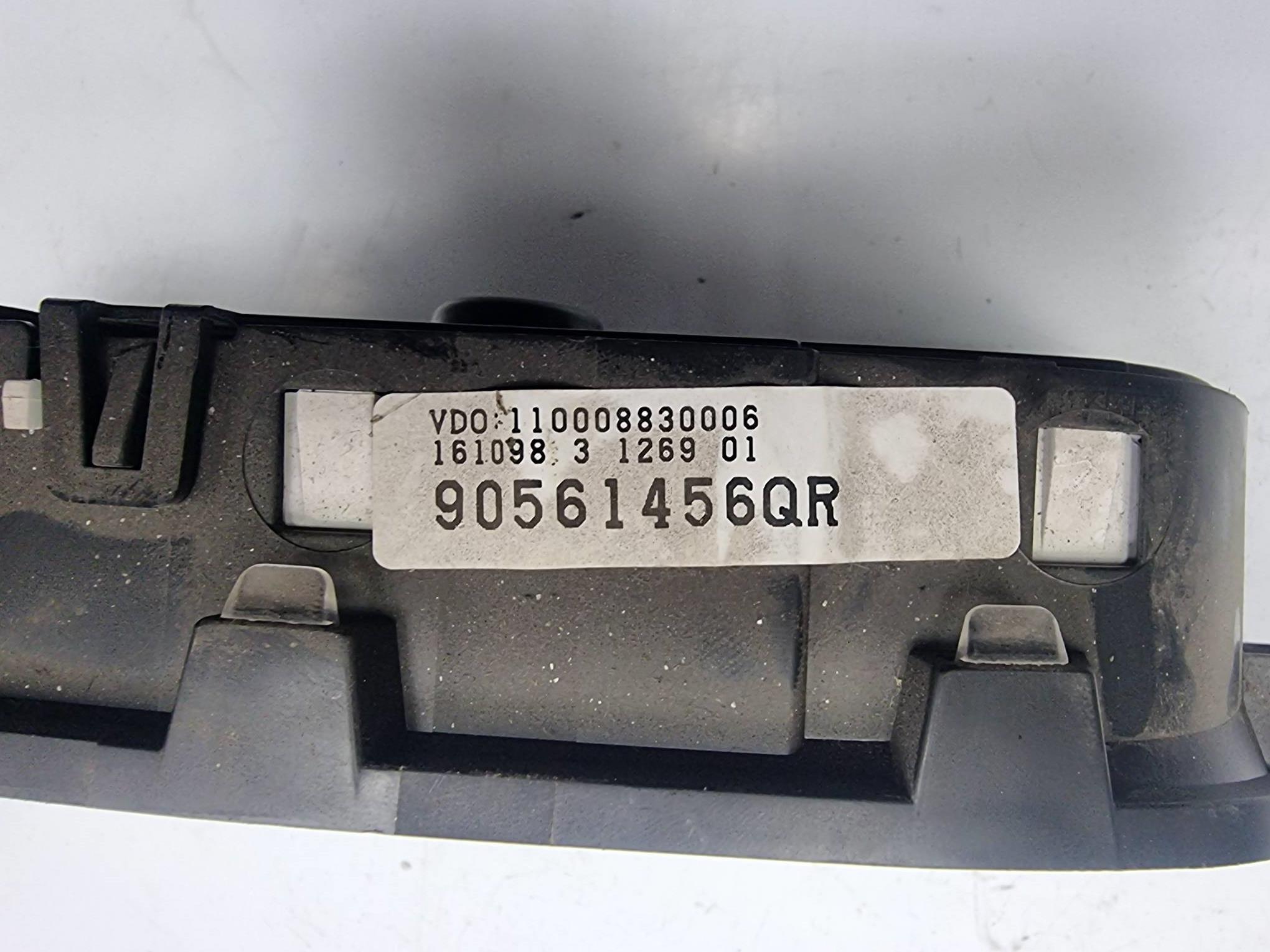 dials clock 90561456QR OPEL ASTRA G