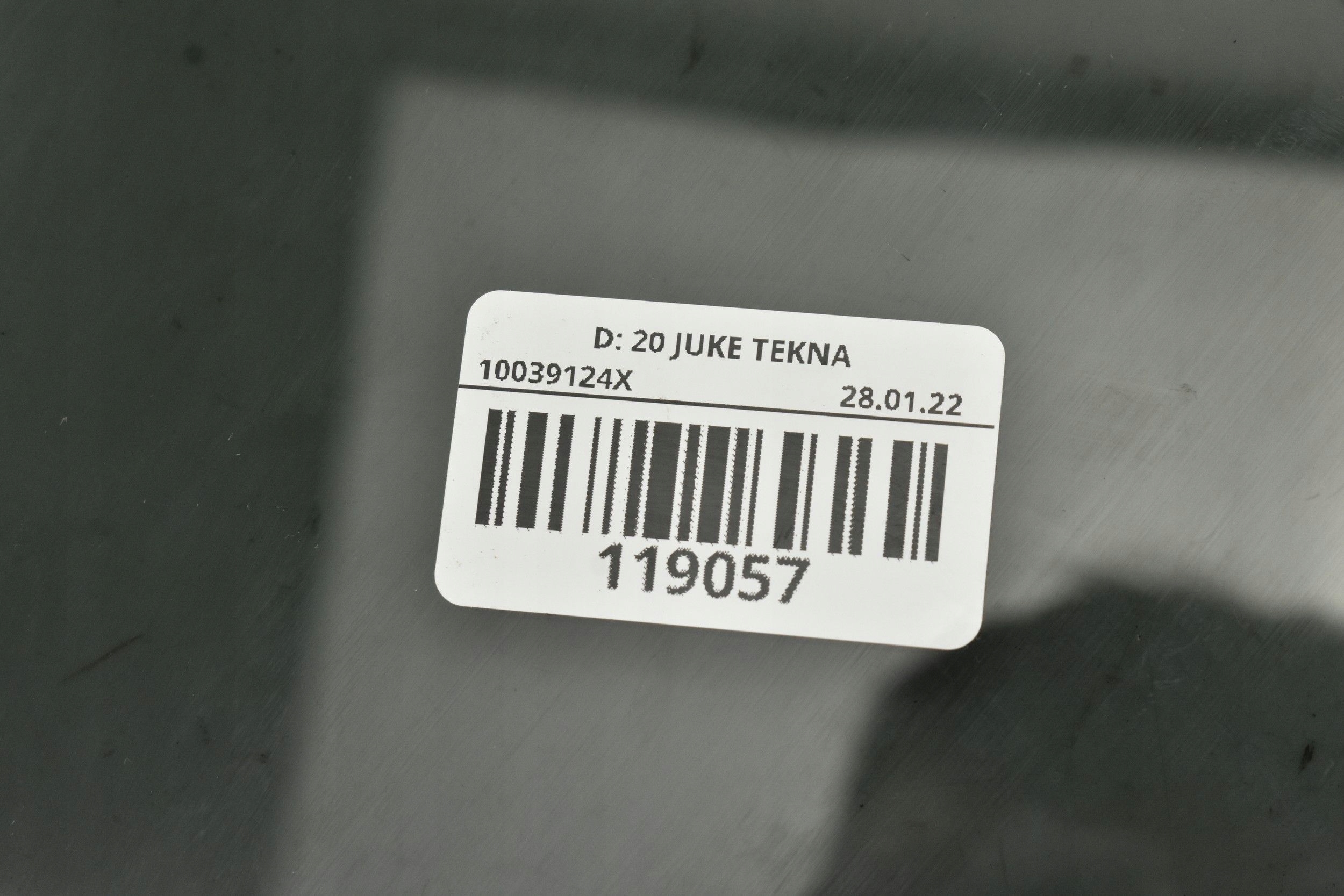 SZYBA DRZWI PRAWY TYŁ NISSAN JUKE II F16 2019 Producent części Nissan OE