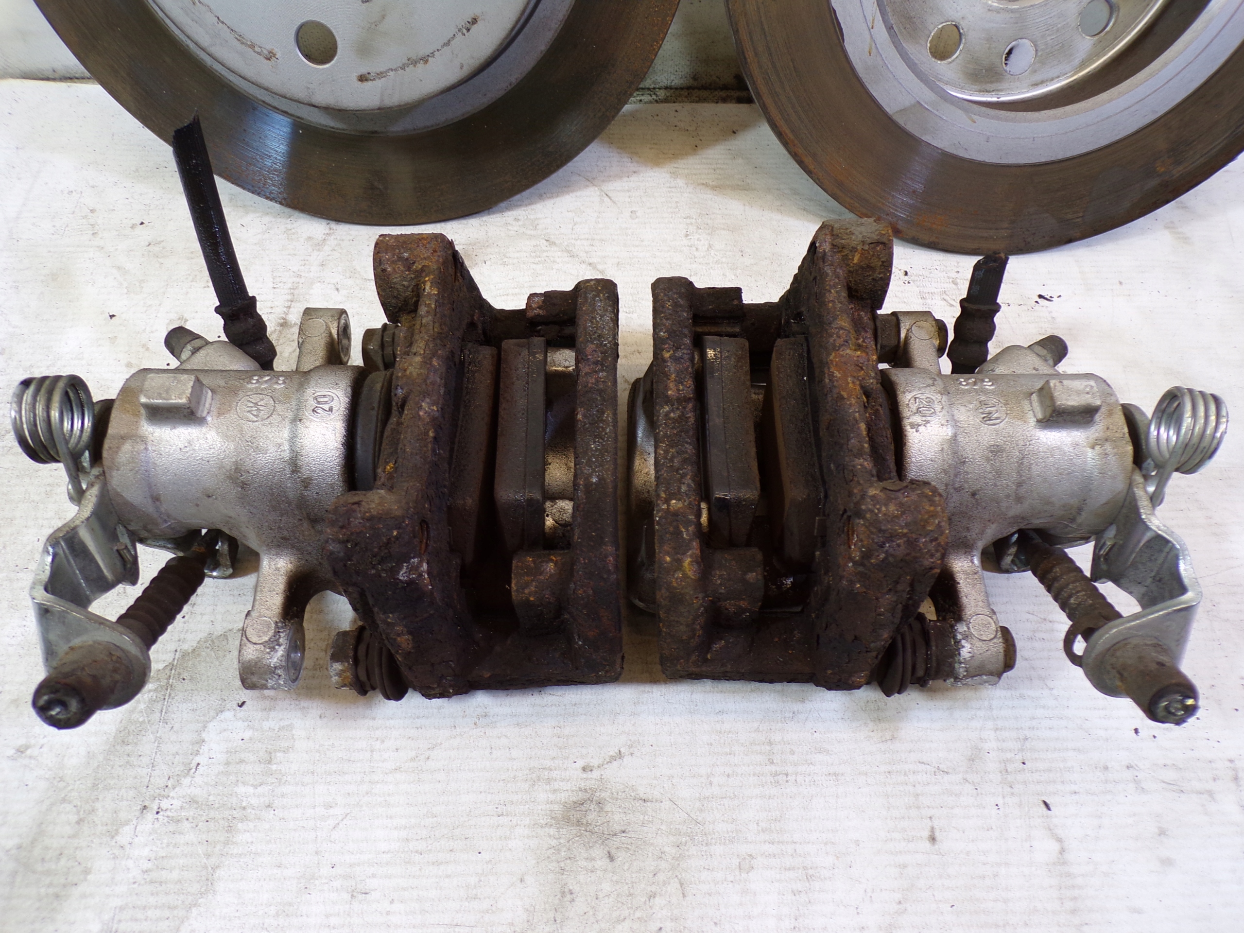 discs brake rear. rear part calipers plates OPEL ASTRA H