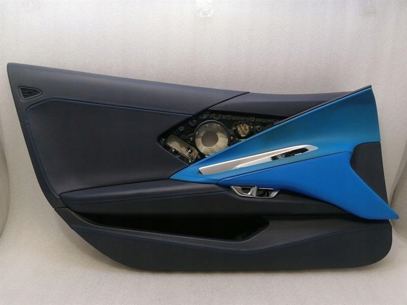 Chevrolet CORVETTE C8 84868809