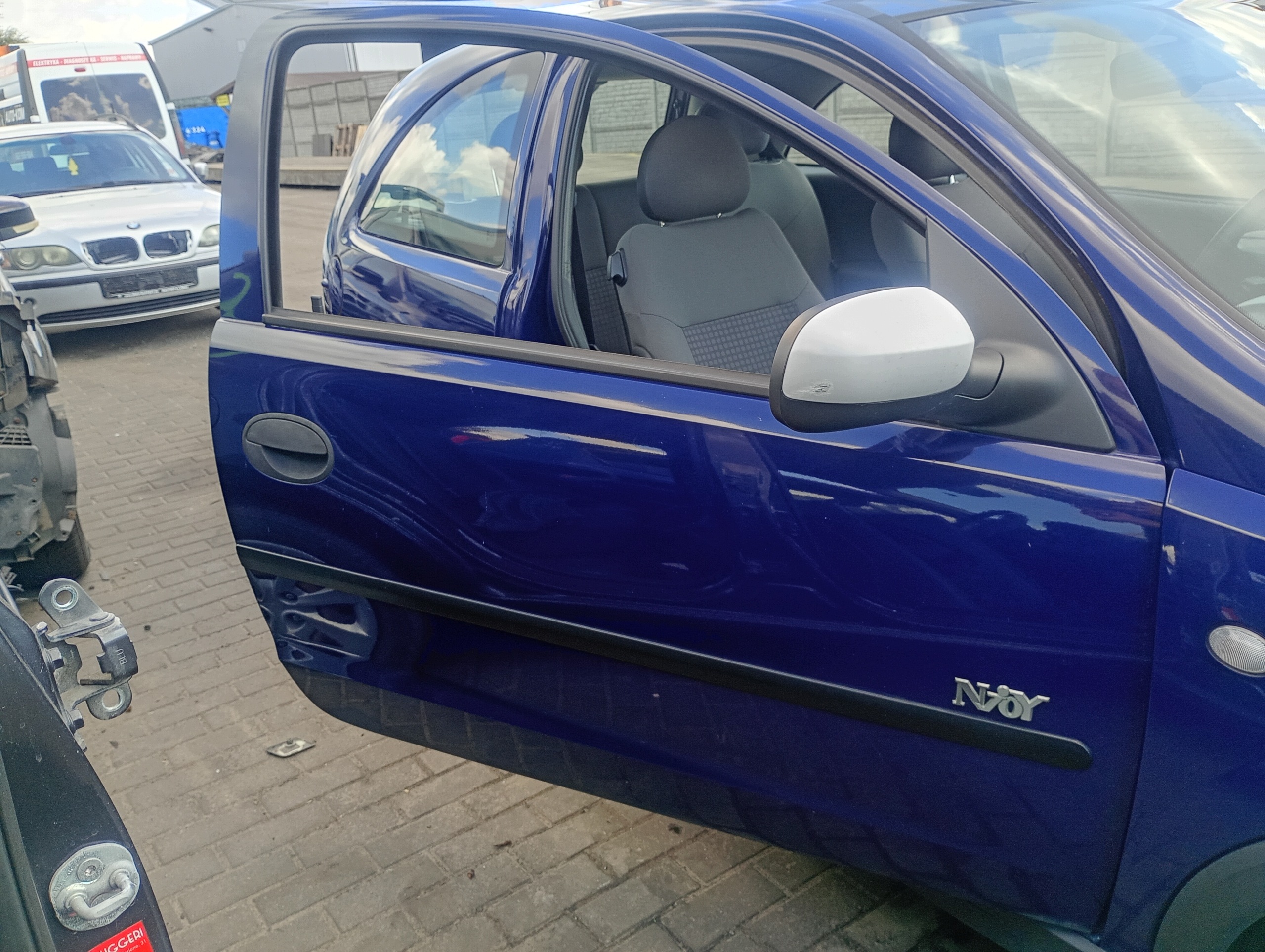 door right front front Opel Corsa C 00-09 kod lakieru Z20Z