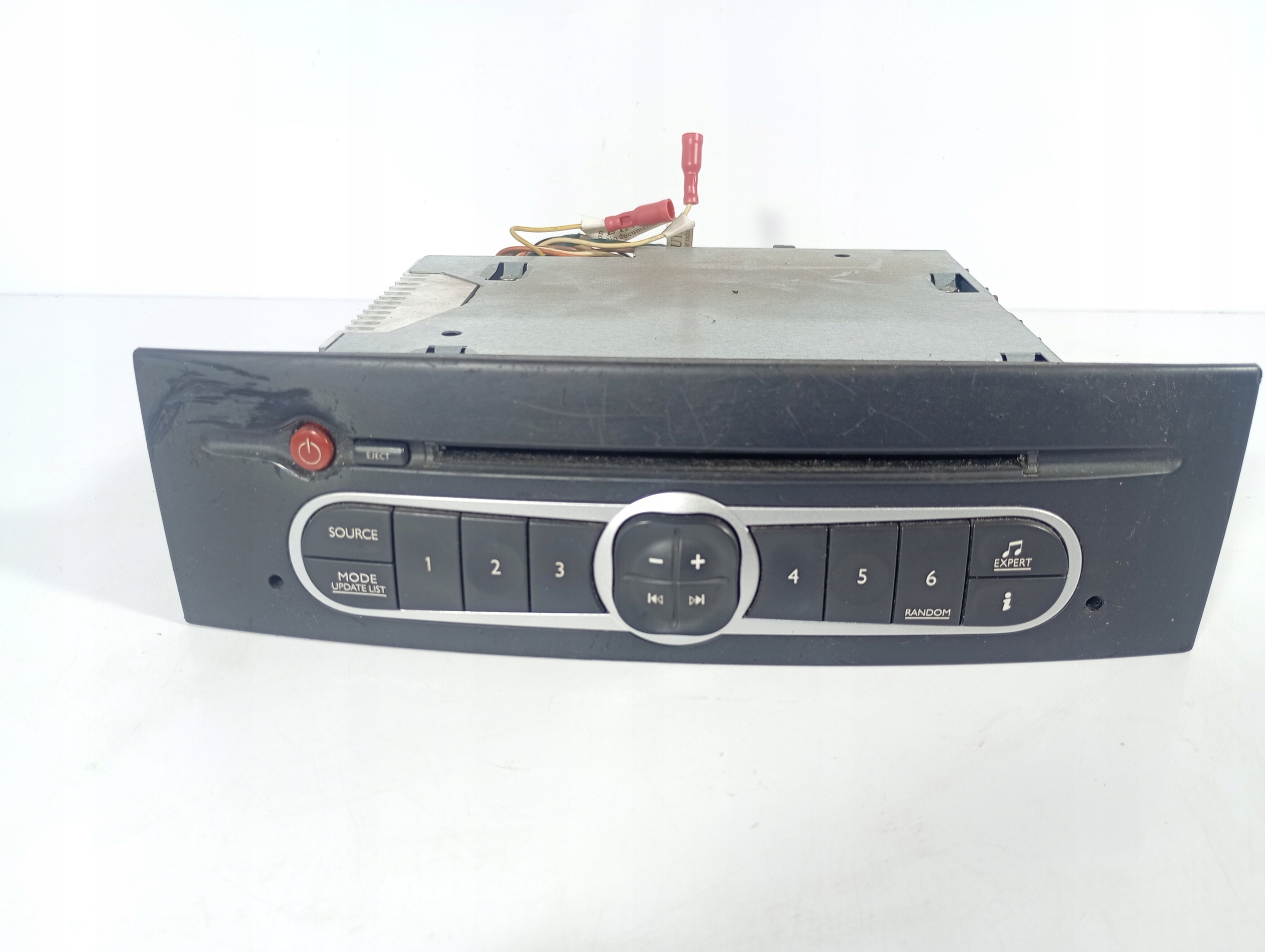 Laguna II 2 02-07 RADIO CD does not have KODU OE 8200607909