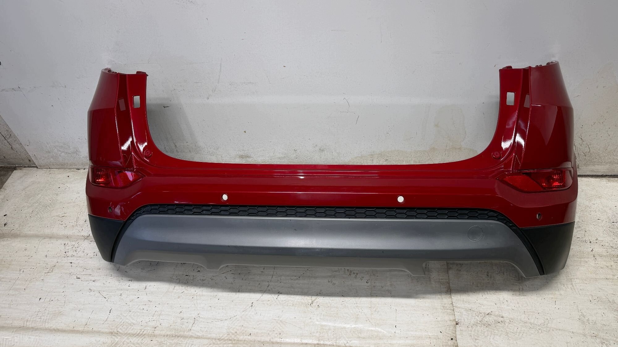 HYUNDAI TUCSON III bumper rear part rear PDC PR2 15-18