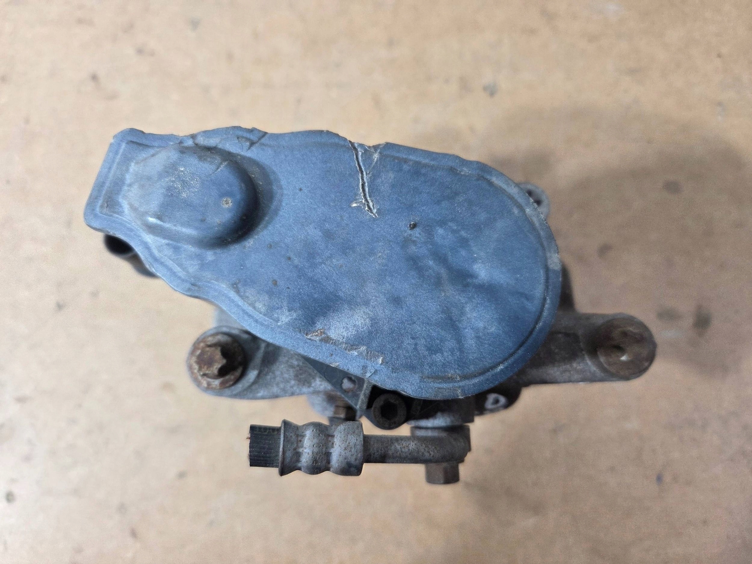 Citroen C4 and Picasso caliper brake rear left AE777006 (B380)