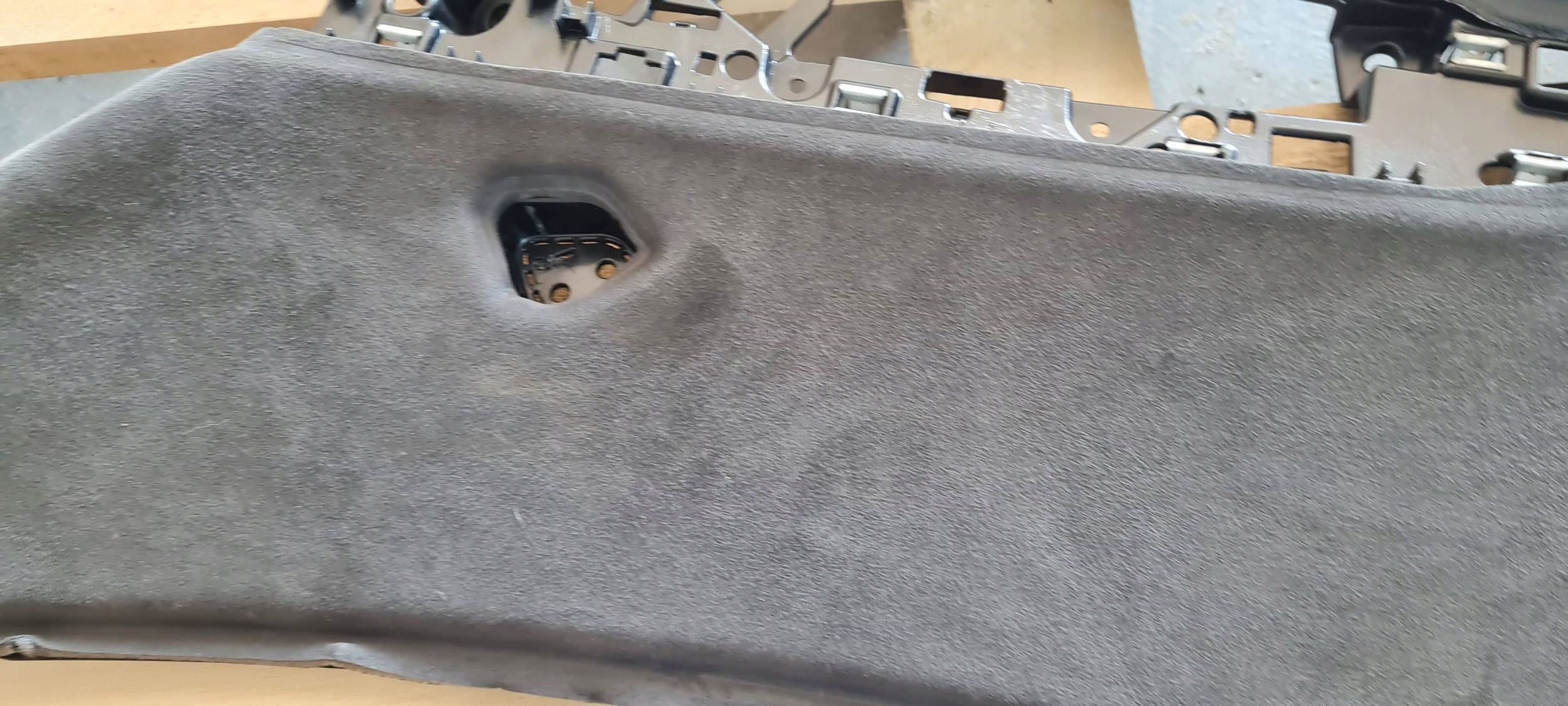 A4 B9 8W LIFT cover side BOCZKA ALCANTARA MATERIAL right front