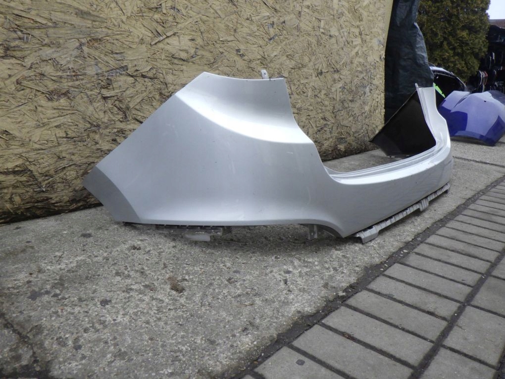 HYUNDAI IX35 IX-35 10- bumper rear