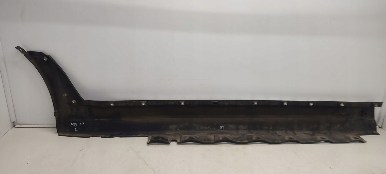 moulding of the threshold threshold left BMW E83 X3 LIFT 2,0D