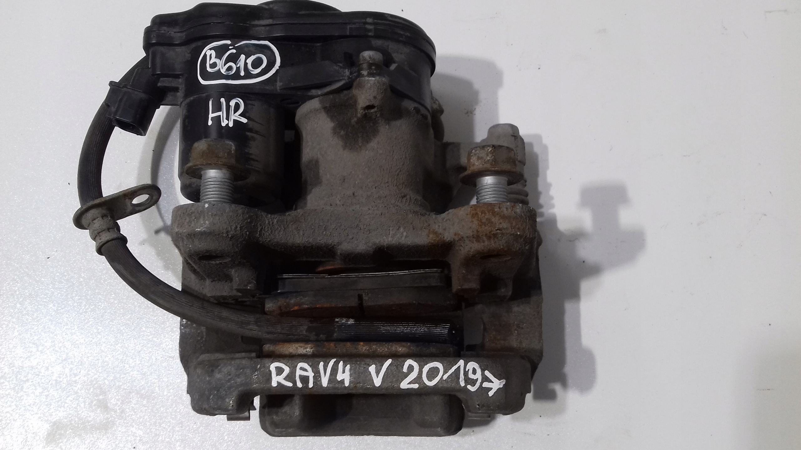 Toyota Rav4 V caliper right rear 46310-33010