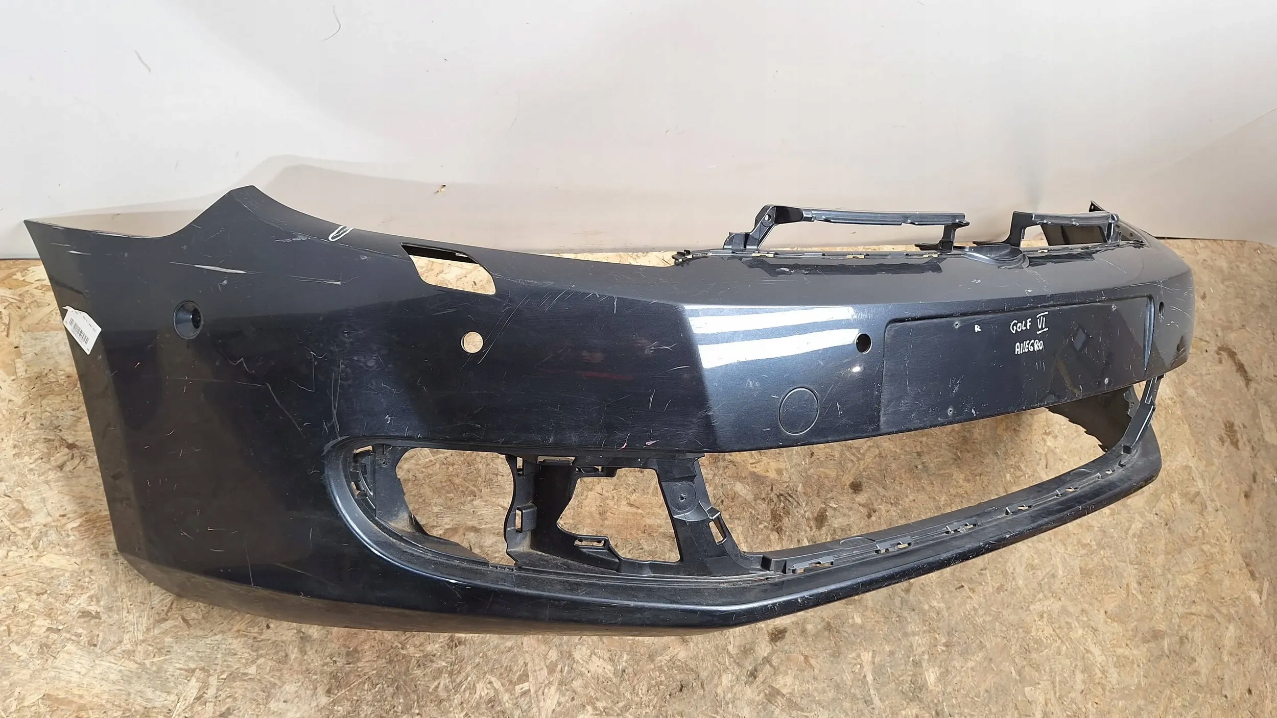 bumper front 5K0807221 Vw Golf VI 6 08