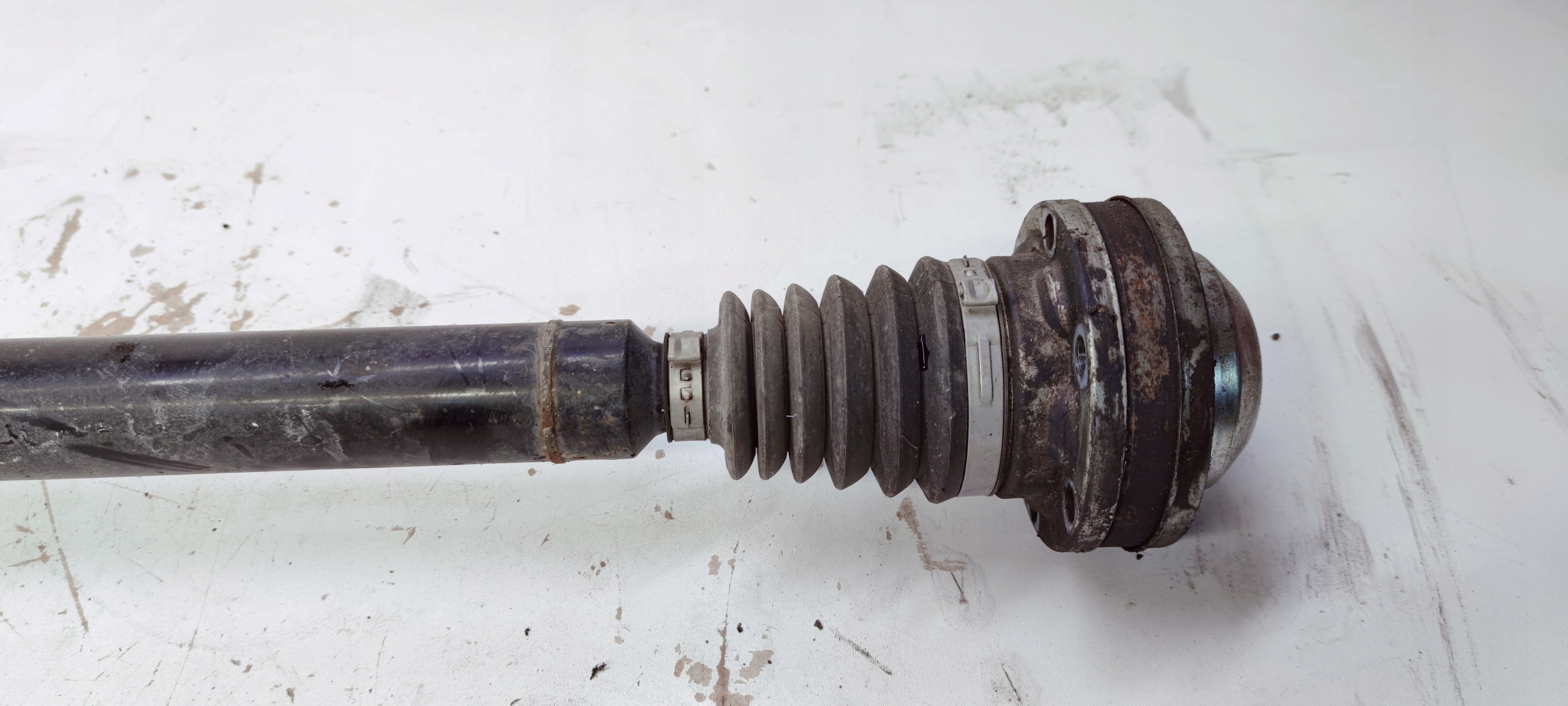 semi-axis right front AUDI A3 2.0 TDI 1K0407272NJ