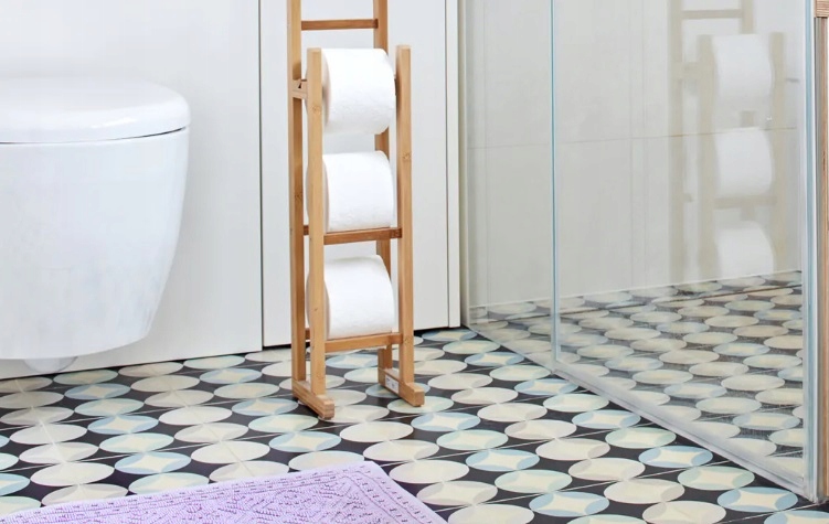 PAPIER TOALETOWY CELULOZOWY DWUWARSTWOWY BIAŁY, 8 ROLEK, VELVET PROFESIONAL Marka VelvetCARE