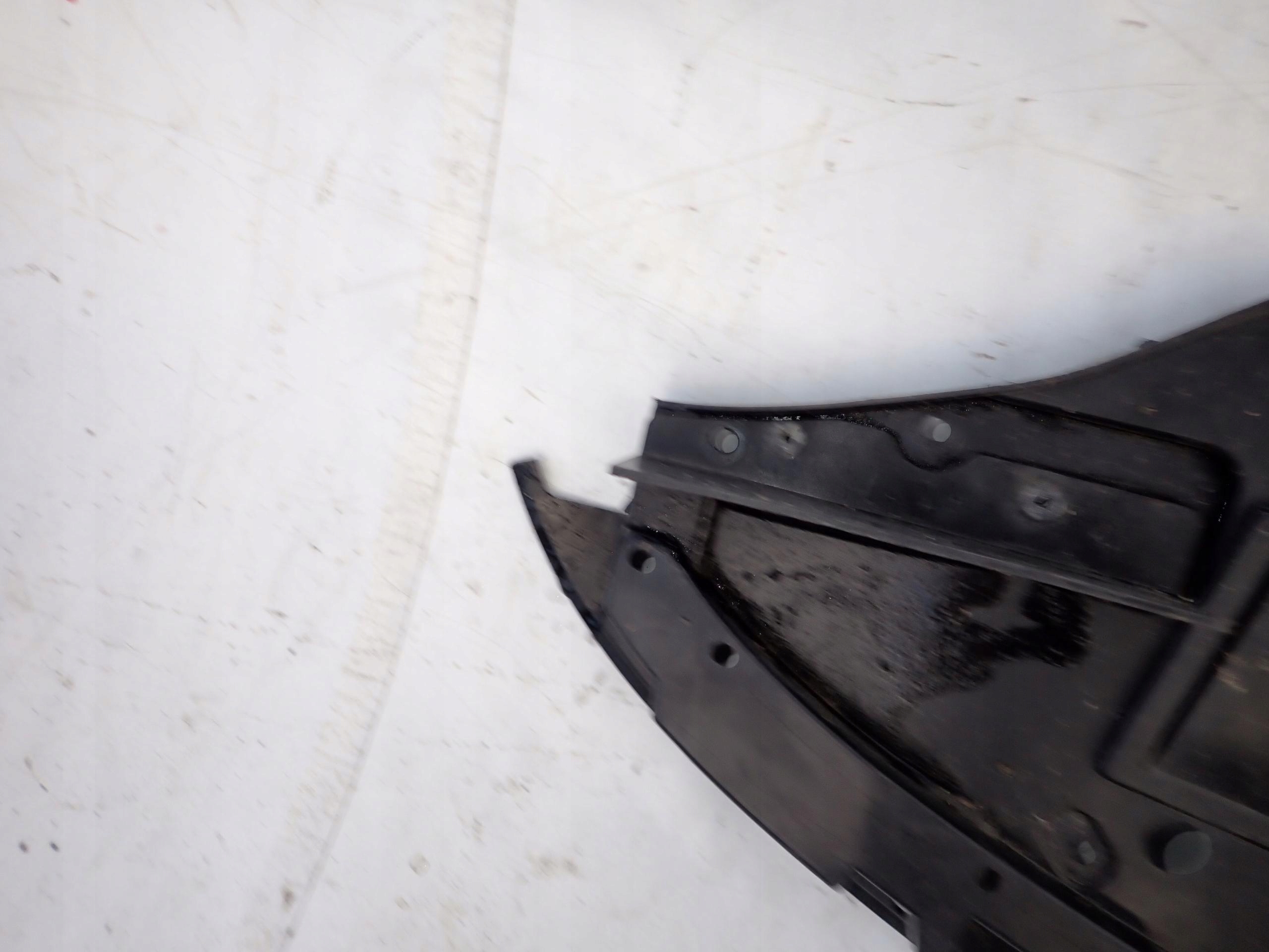 RENAULT TWINGO III 3 14-18 Blende Abdeckung abdeckung unter Stoßstange