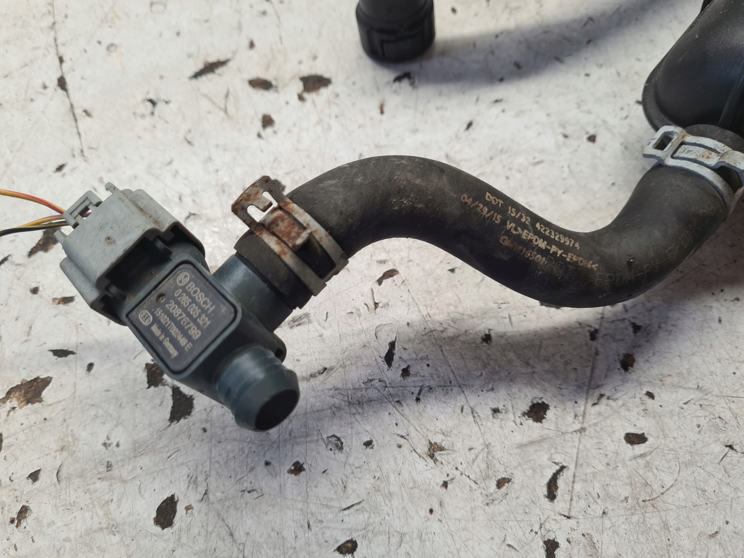 OPEL ASTRA J tank wiring valve sensor vacual 1.4T