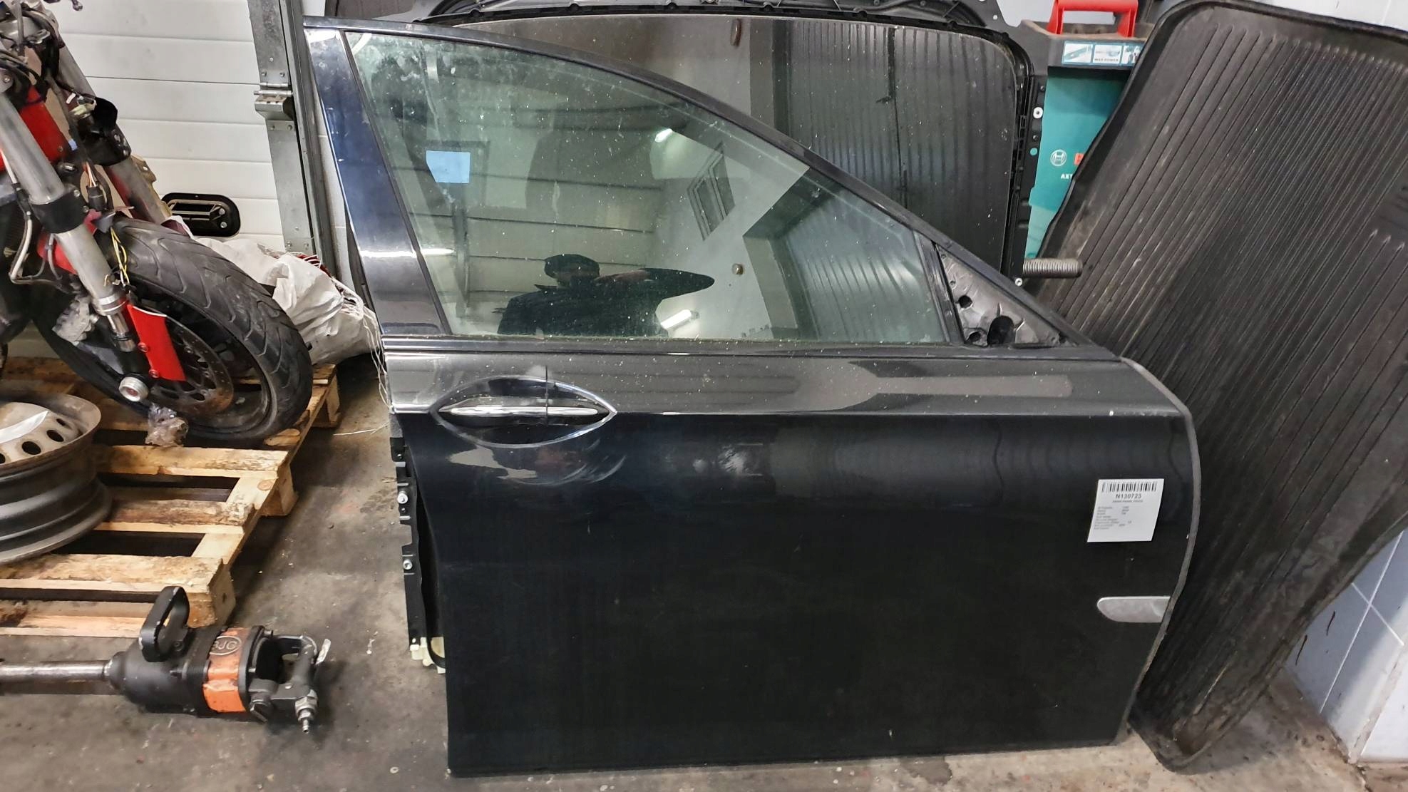 door right front BMW SERIA 7 F01