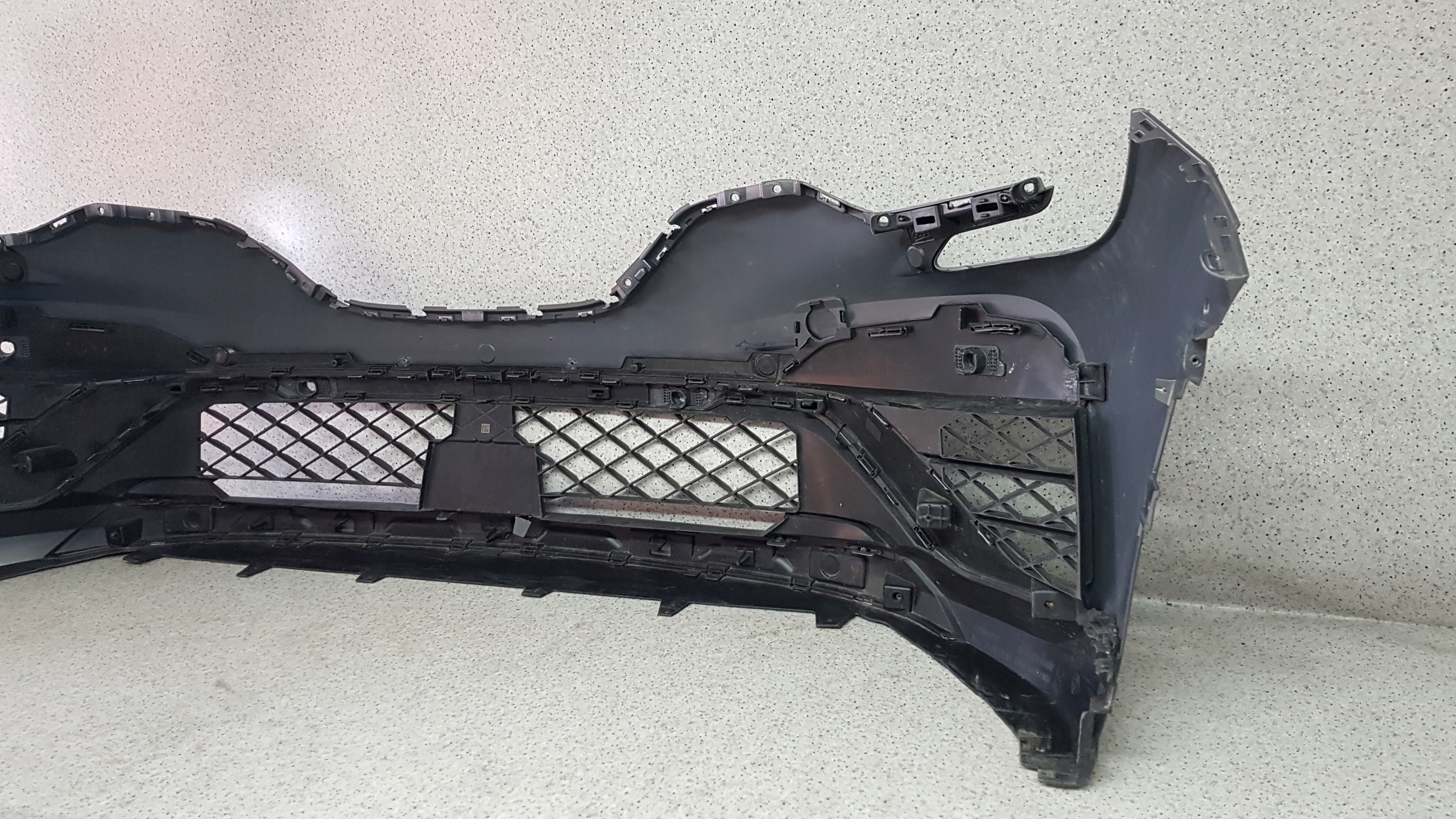 RENAULT CAPTUR 2 II RS LINE 2020 - bumper front 9256